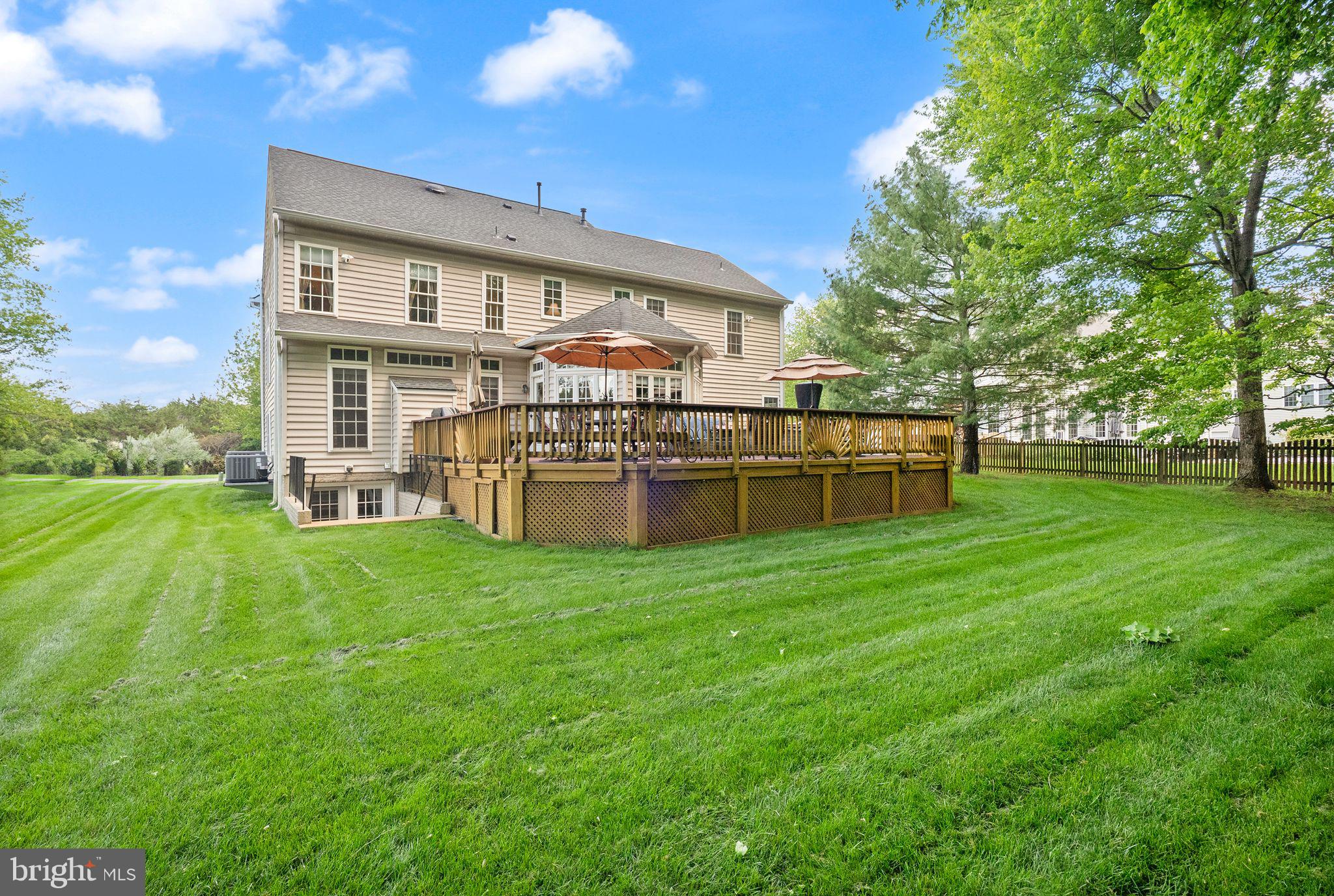 HERITAGE FARMS - Residential