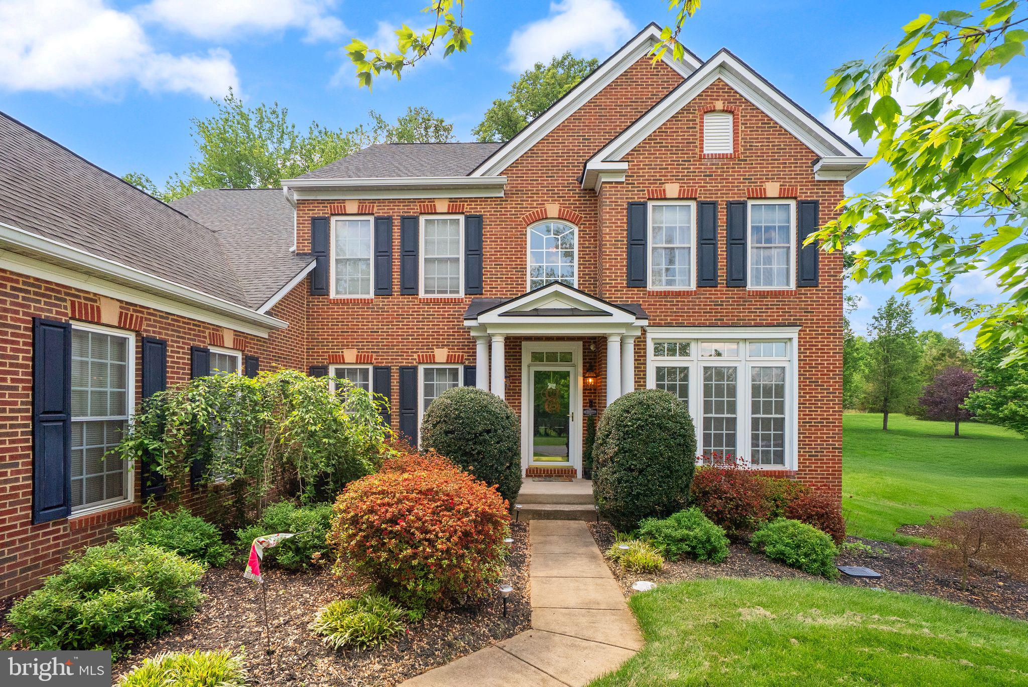 HERITAGE FARMS - Residential
