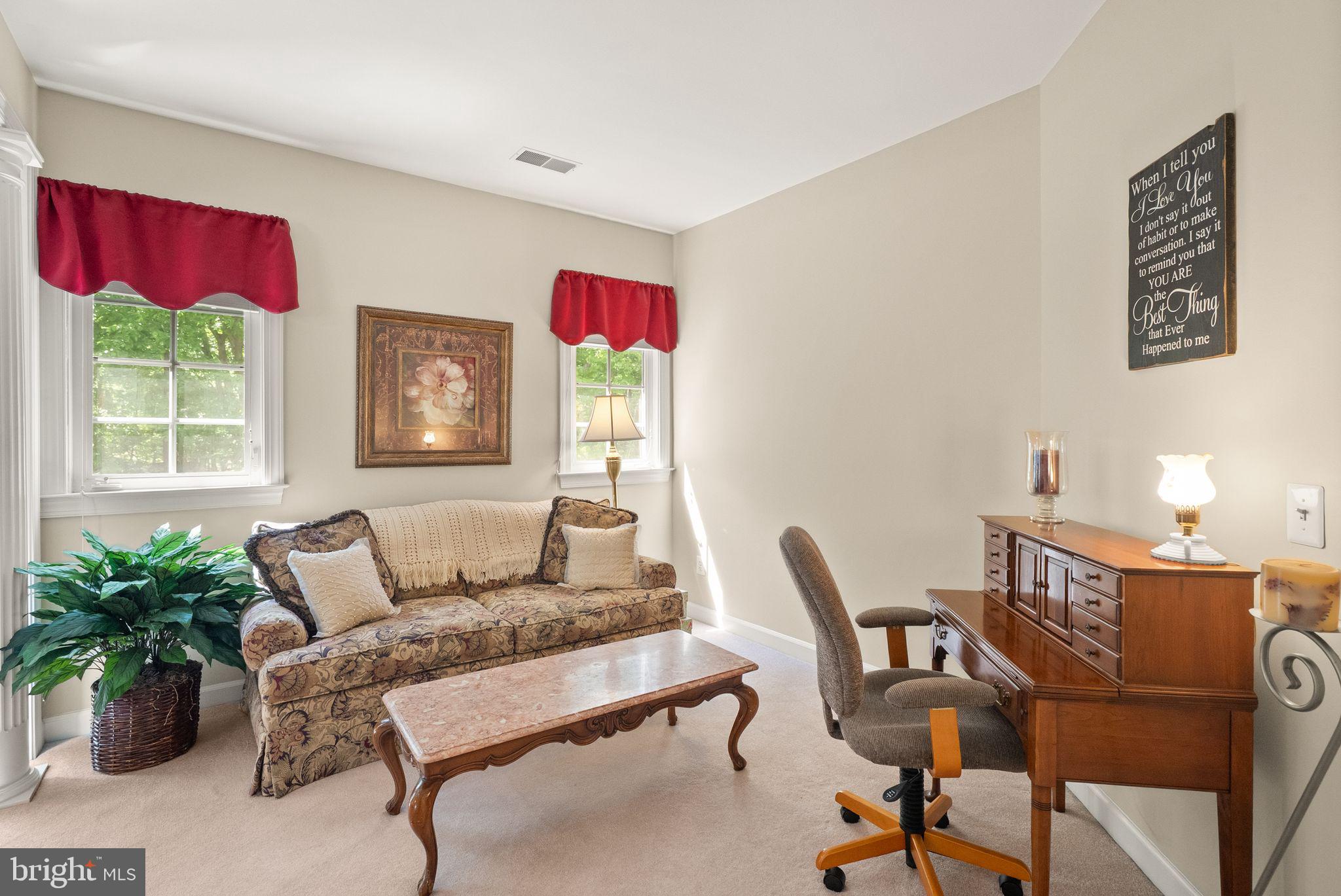 HERITAGE FARMS - Residential