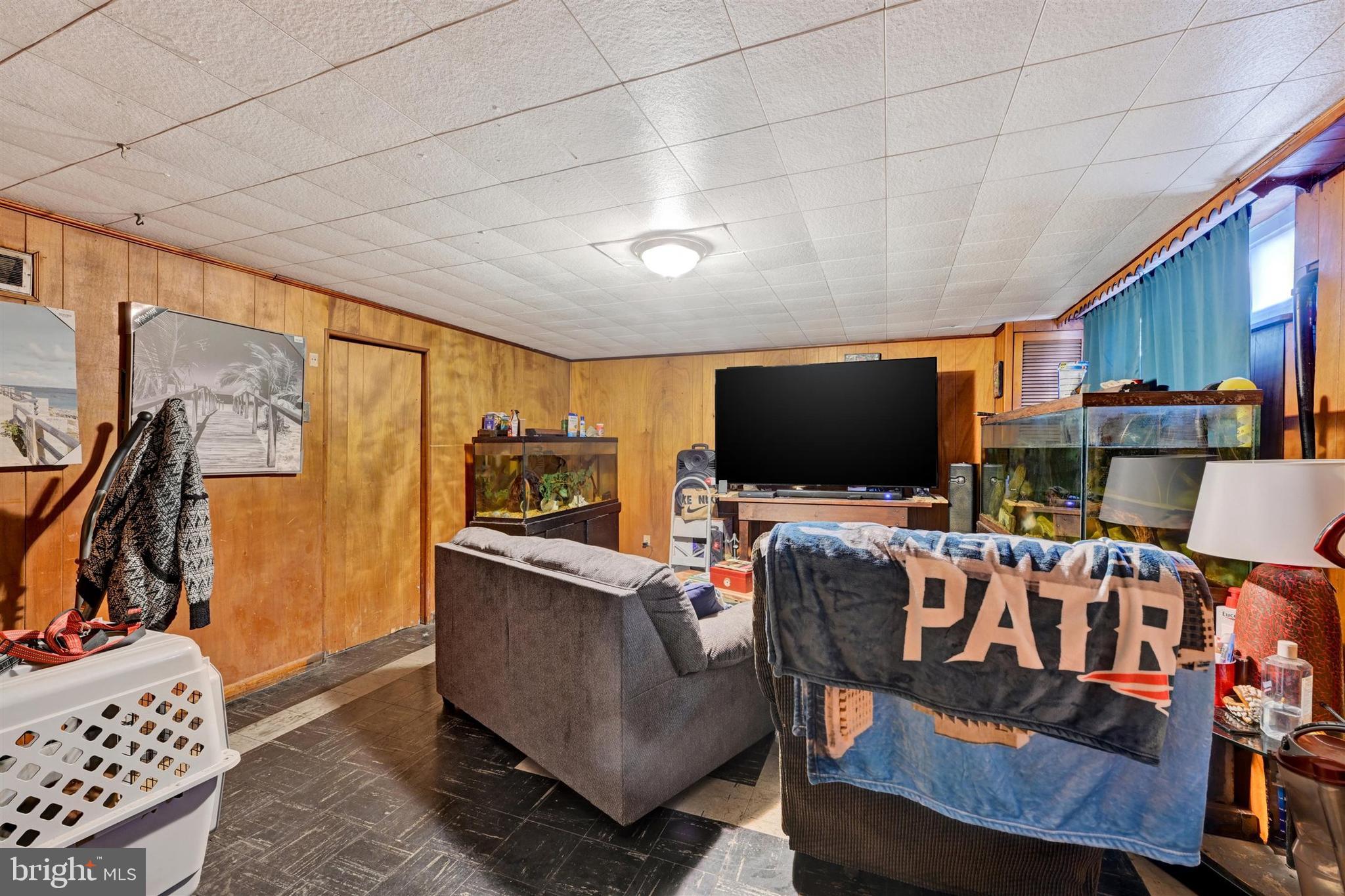 NORTHWOOD - Residential