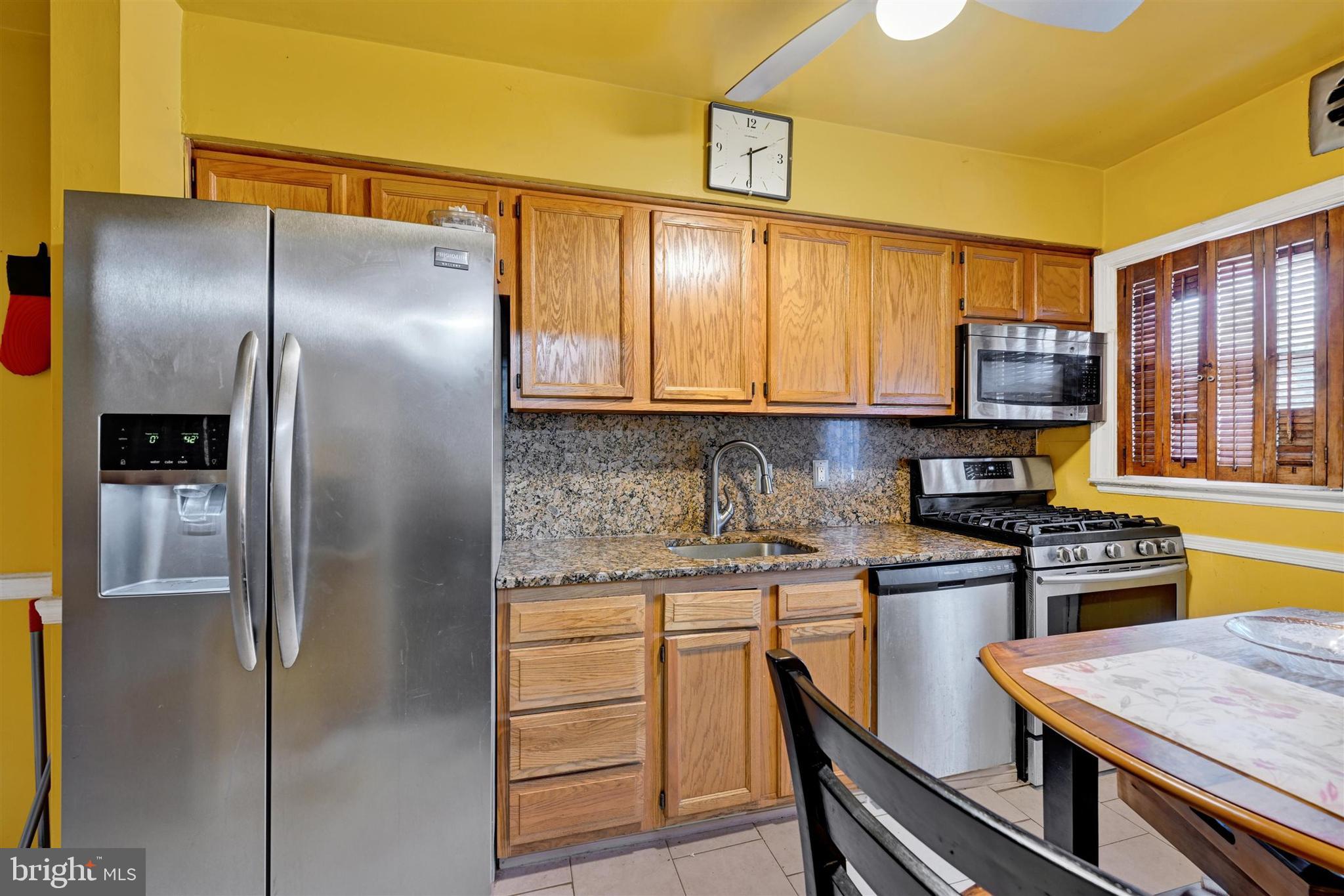 NORTHWOOD - Residential