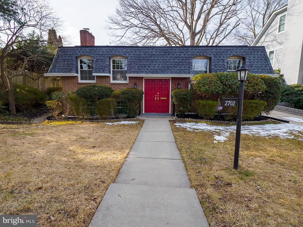 2702 NAVARRE DRIVE
