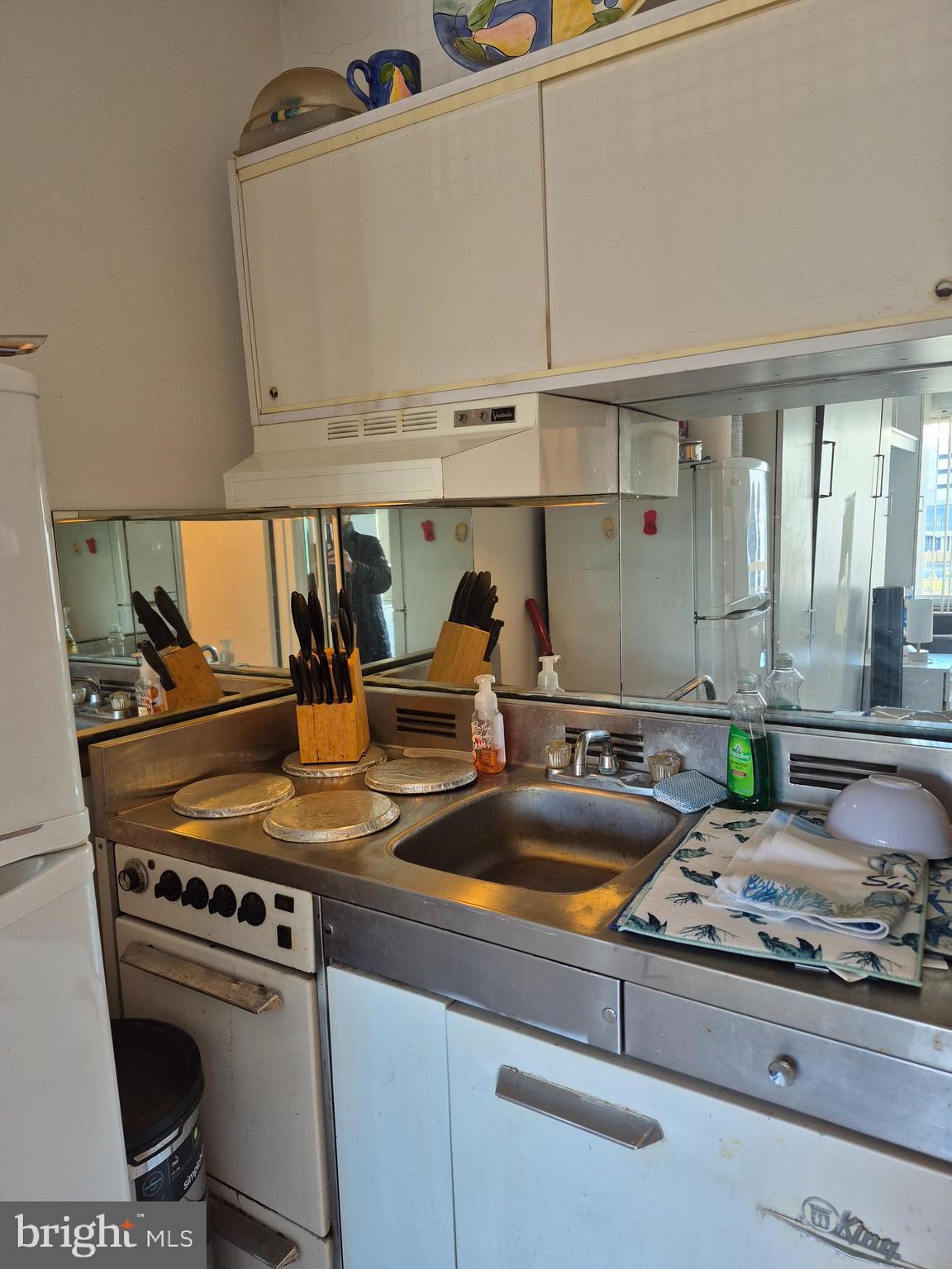 108 S MONTPELIER 411