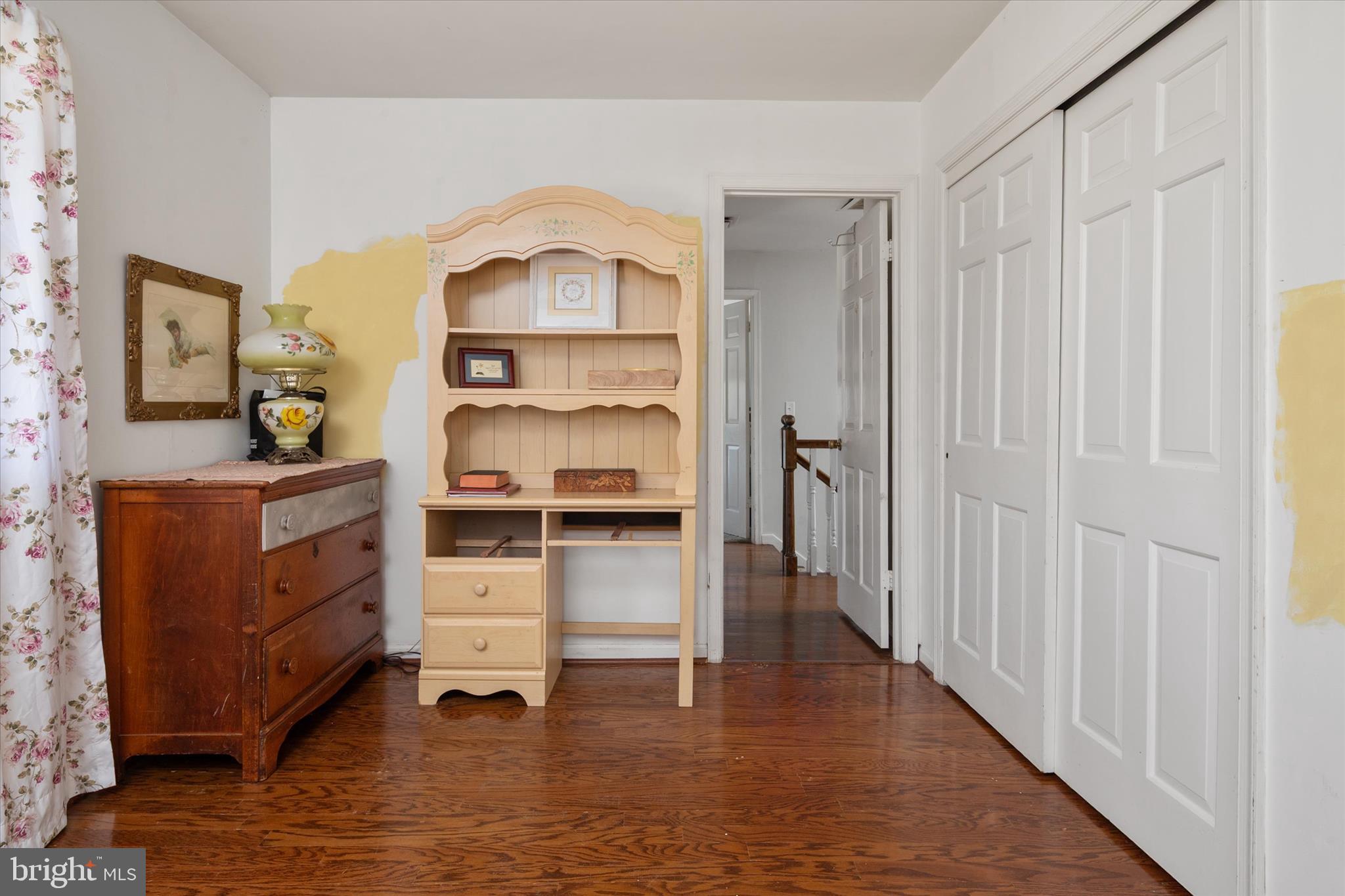 QUEEN ANNE ACRES - Residential