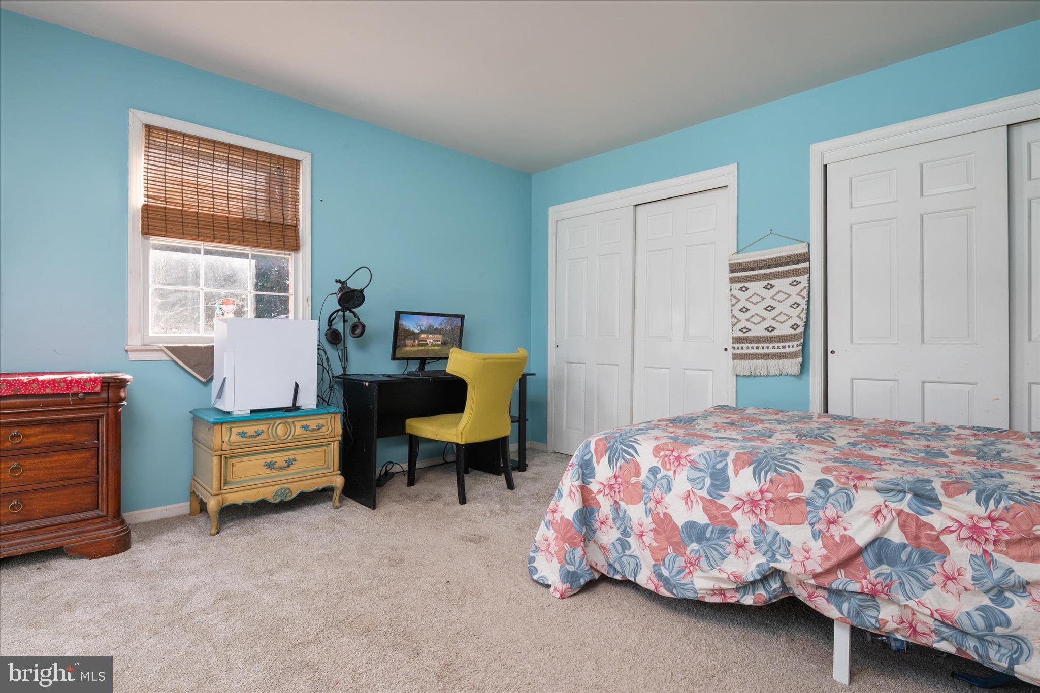 QUEEN ANNE ACRES - Residential