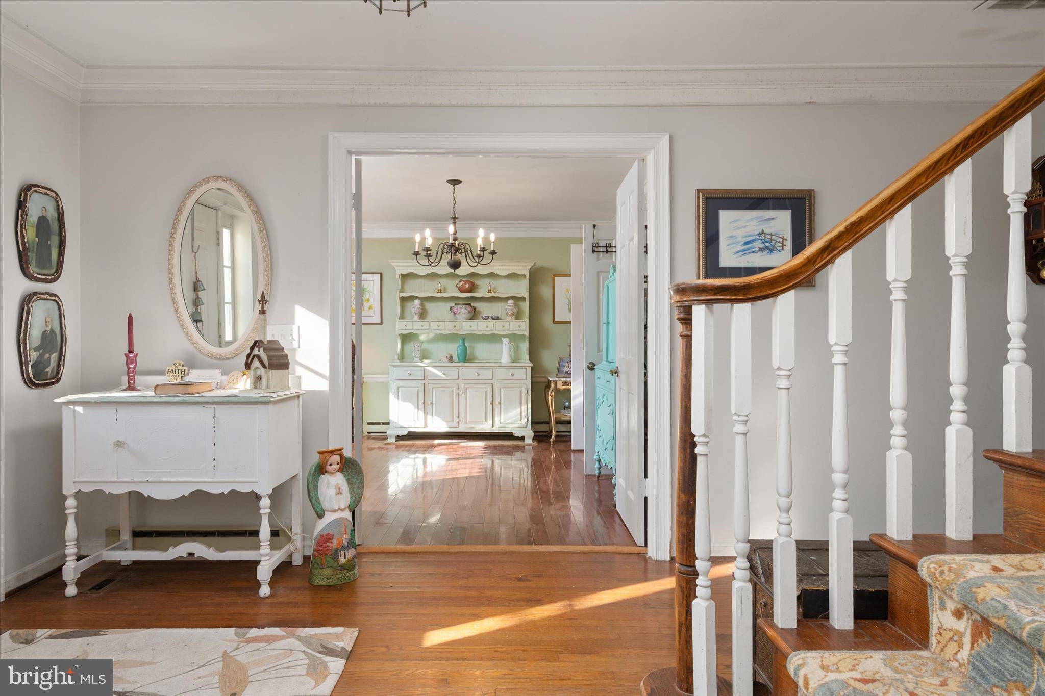 QUEEN ANNE ACRES - Residential