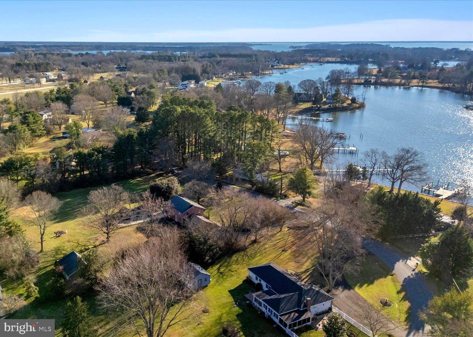 QUEEN ANNE ACRES - Residential