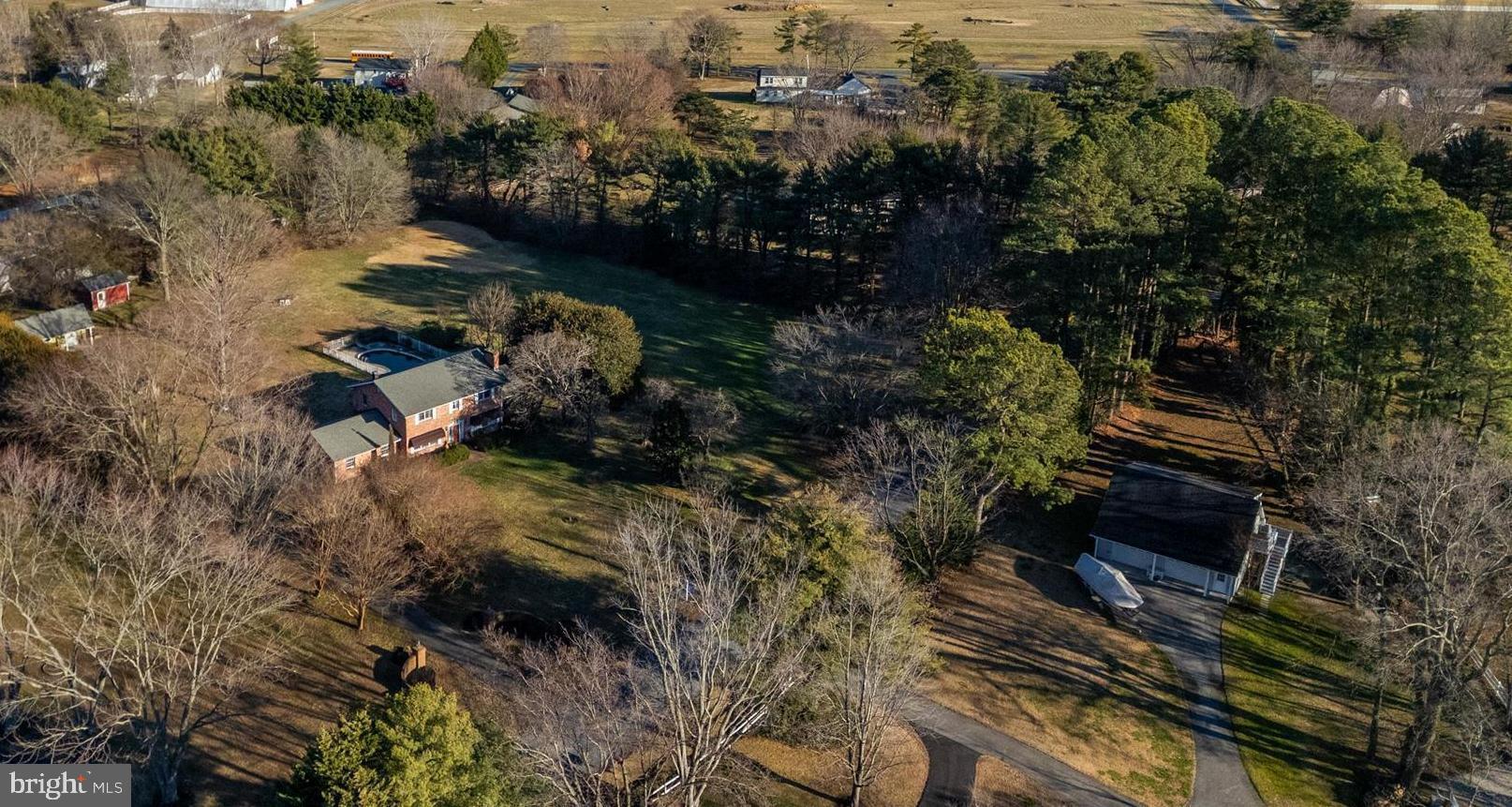 QUEEN ANNE ACRES - Residential