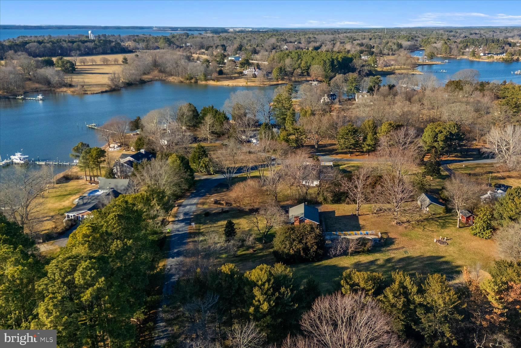 QUEEN ANNE ACRES - Residential