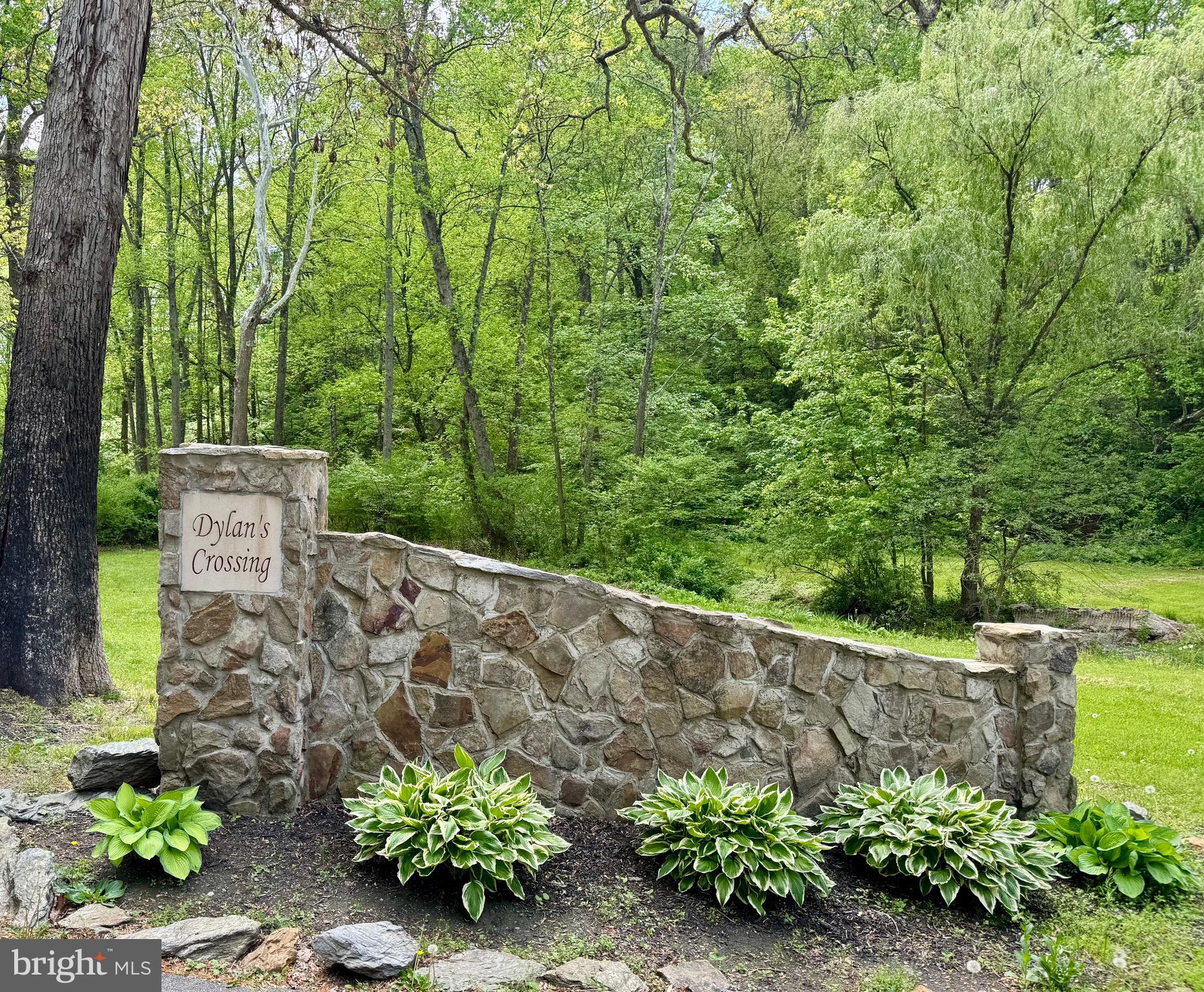 1490 JAKES CREEK DRIVE
