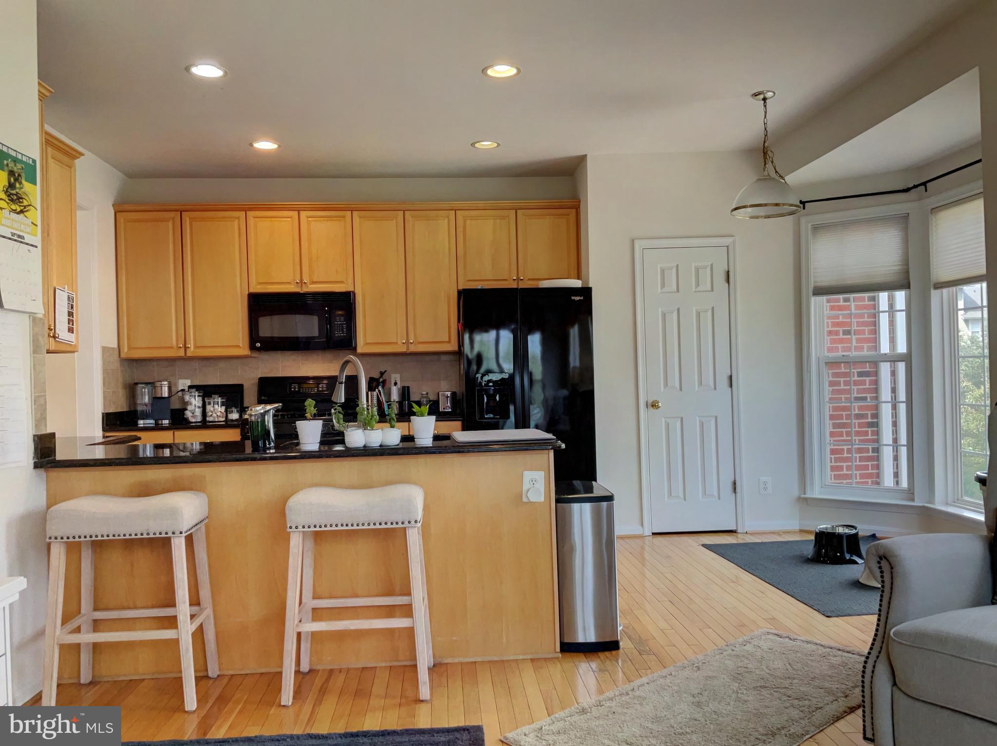 LOUDOUN PARKWAY CENTER - Residential Lease