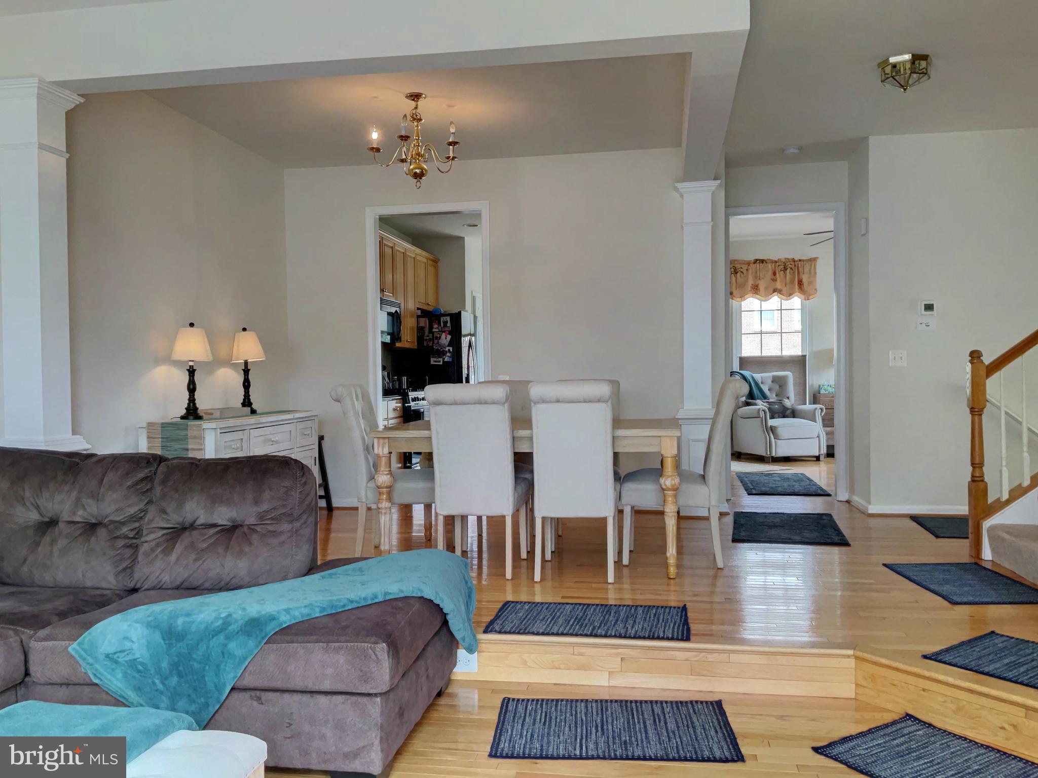 LOUDOUN PARKWAY CENTER - Residential Lease