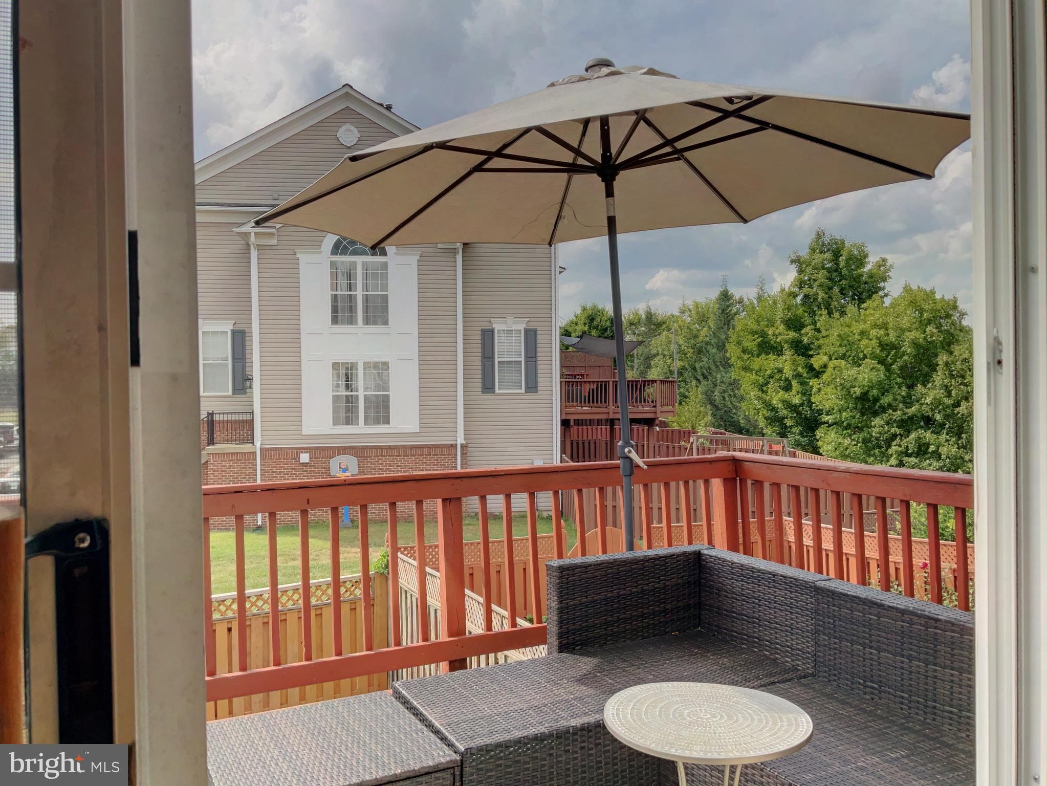 LOUDOUN PARKWAY CENTER - Residential Lease