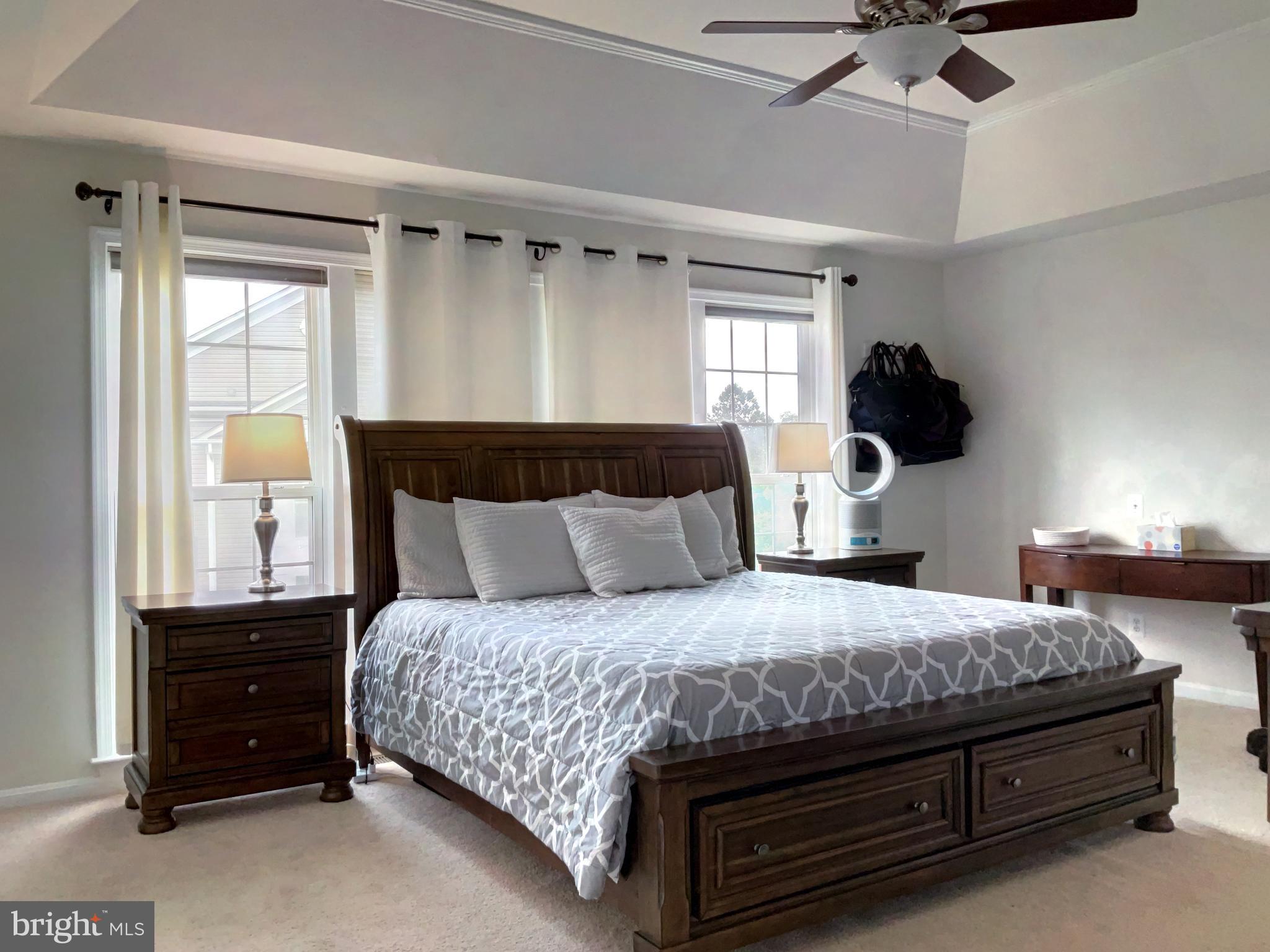 LOUDOUN PARKWAY CENTER - Residential Lease