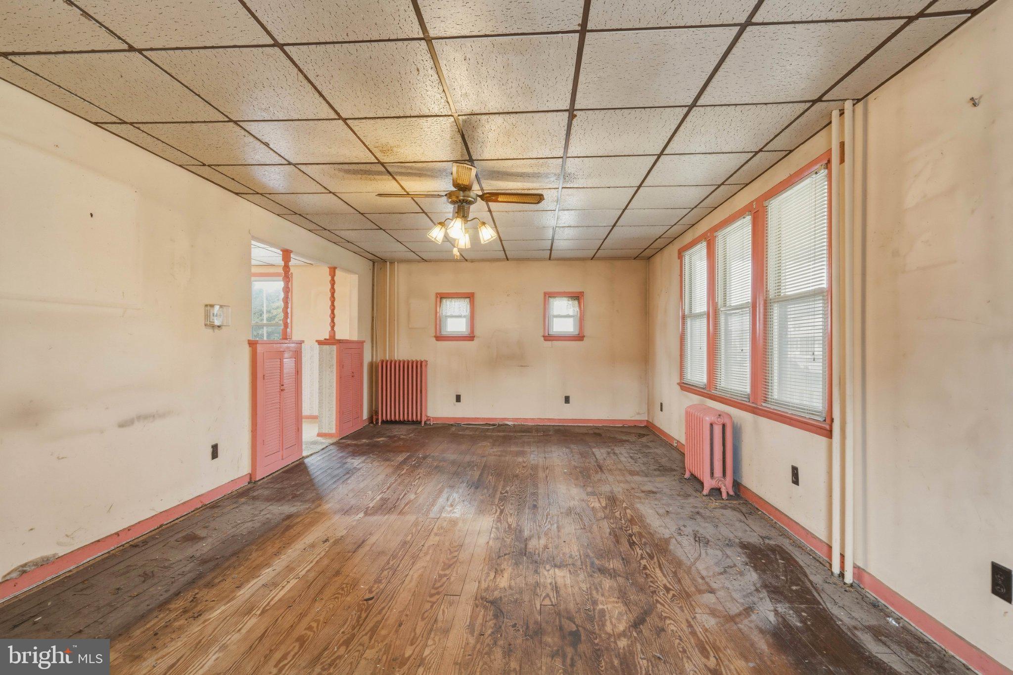 800 N 5TH STREET
