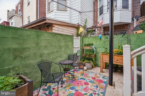 Townhouse For Sale - 1161 S Juniper Street<br/> Philadelphia County, PHILADELPHIA, PA 19147
