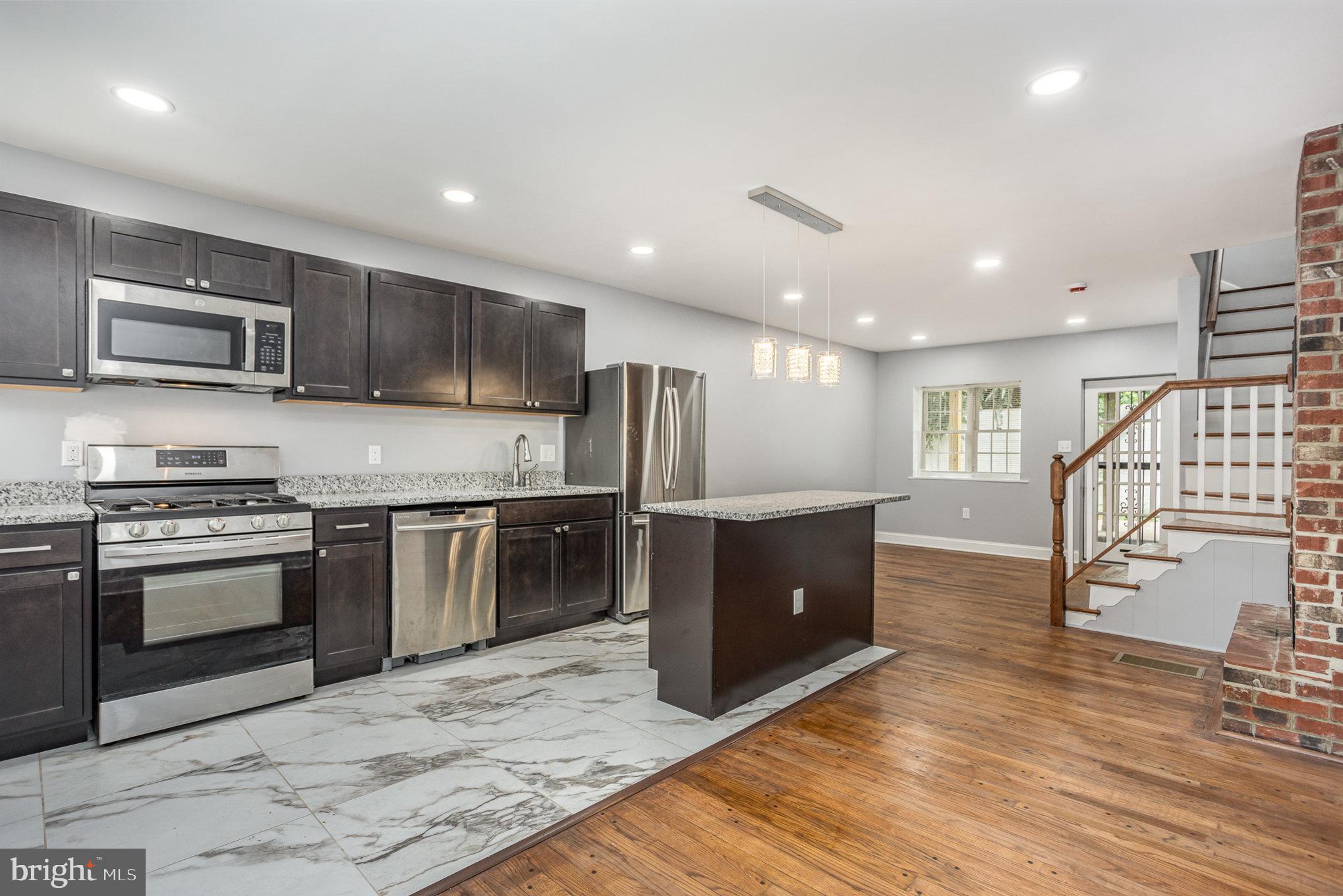 SETON HILL - Residential