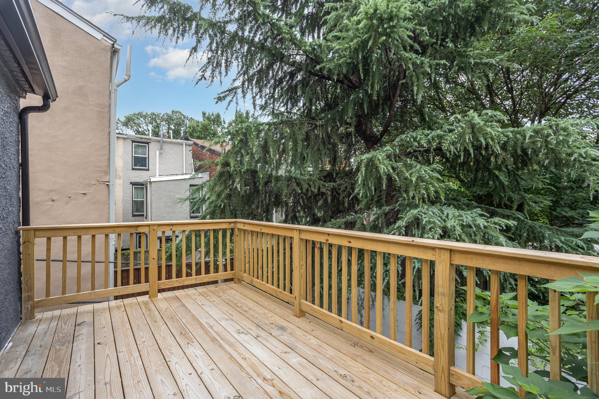 SETON HILL - Residential