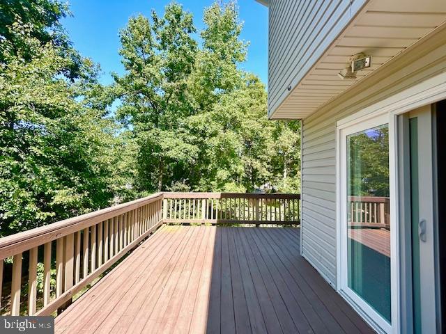 CHERRY RUN - Residential Lease