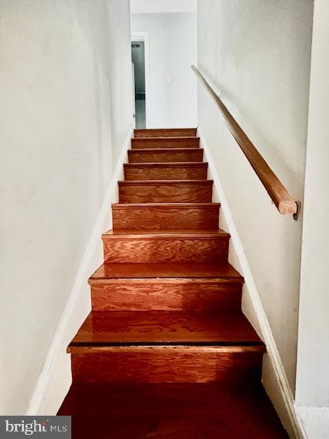 CHERRY RUN - Residential Lease