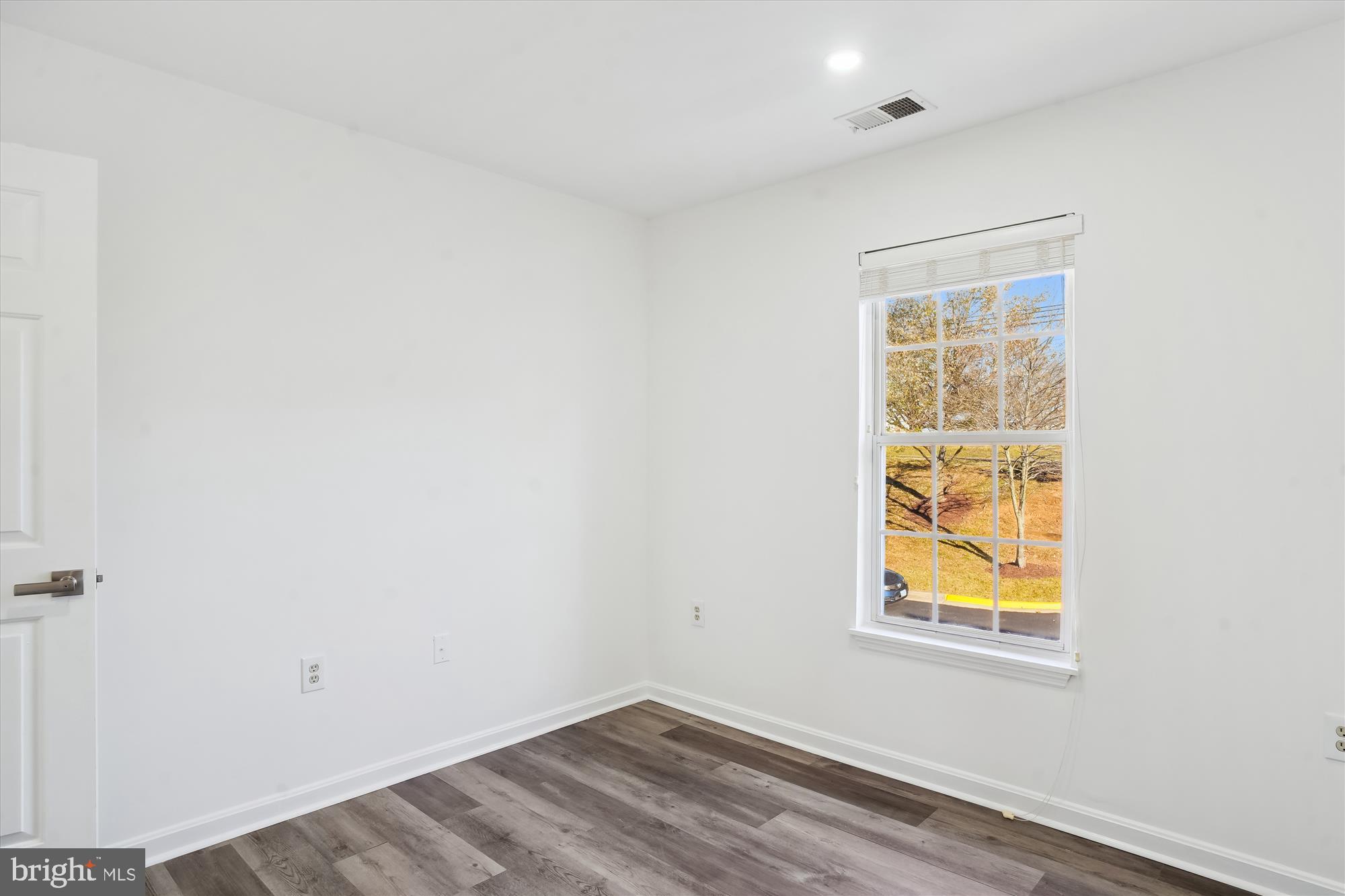 DAMASCUS VALLEY PARK - Residential