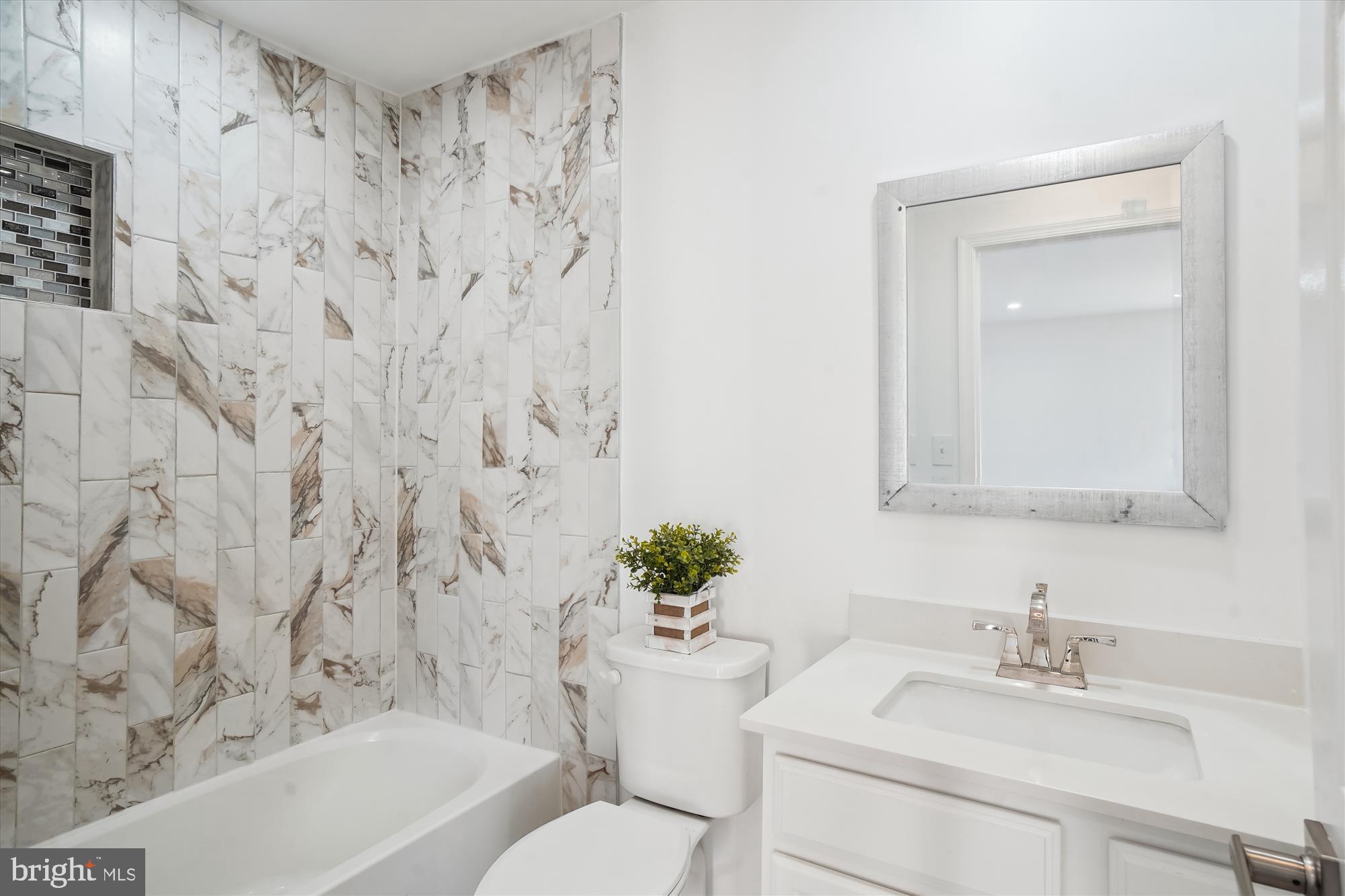 DAMASCUS VALLEY PARK - Residential