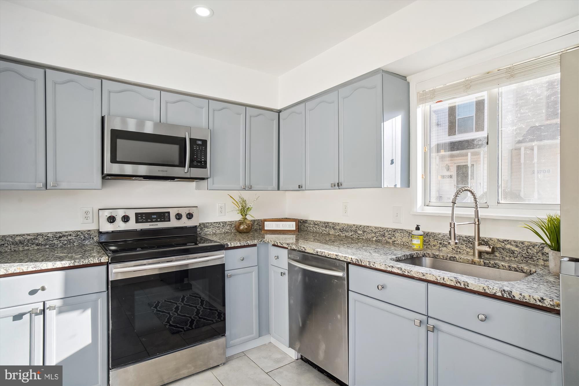 DAMASCUS VALLEY PARK - Residential