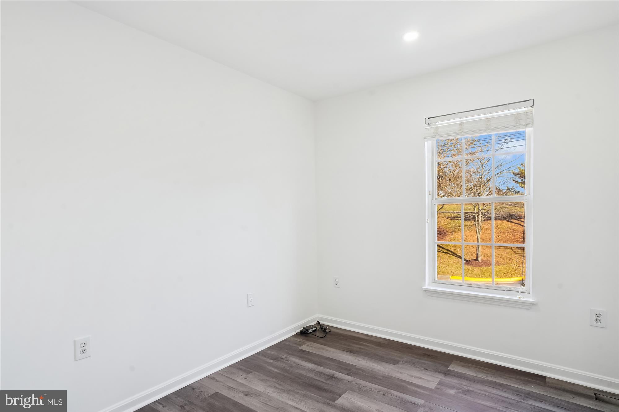 DAMASCUS VALLEY PARK - Residential