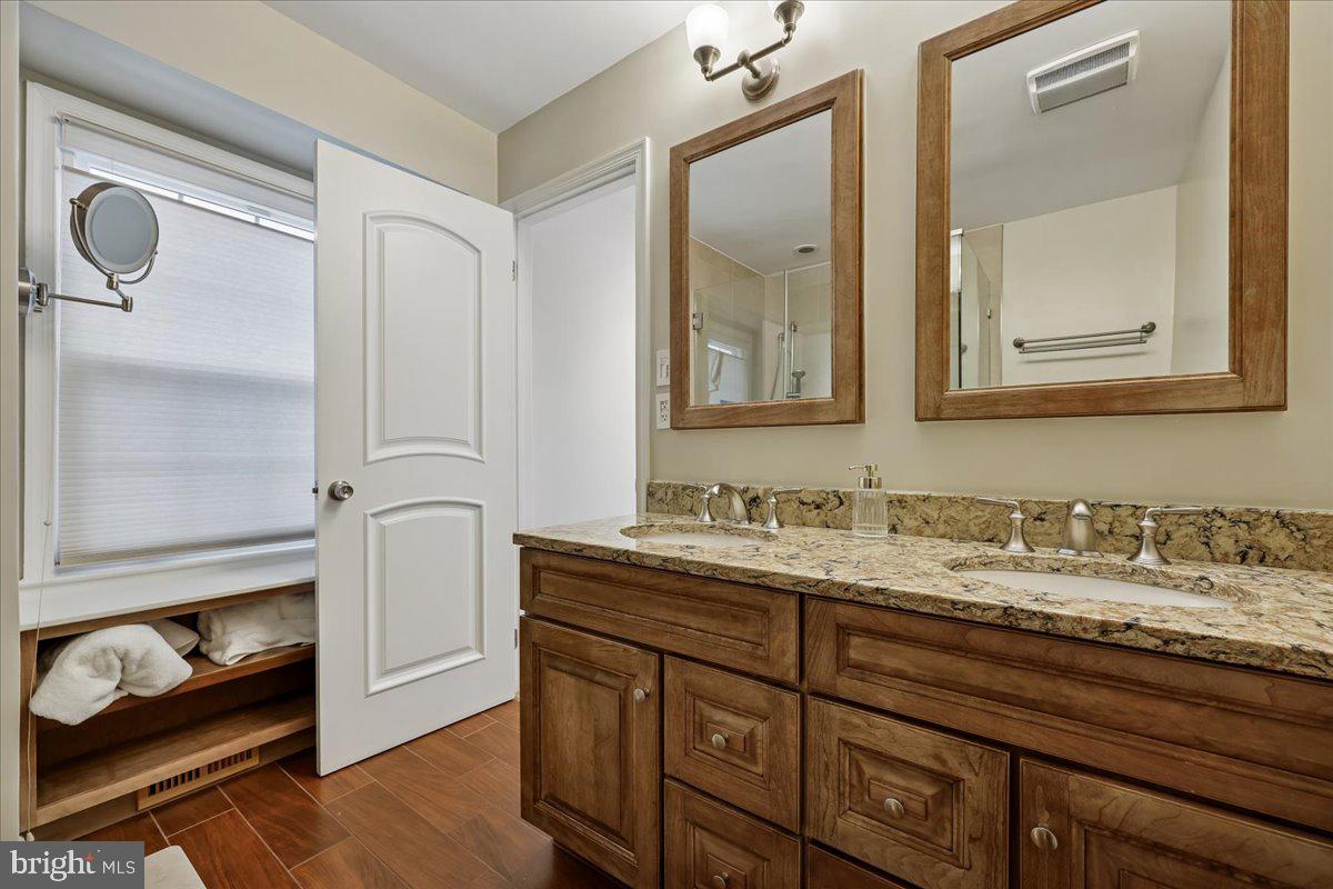 HORIZON HILL - Residential