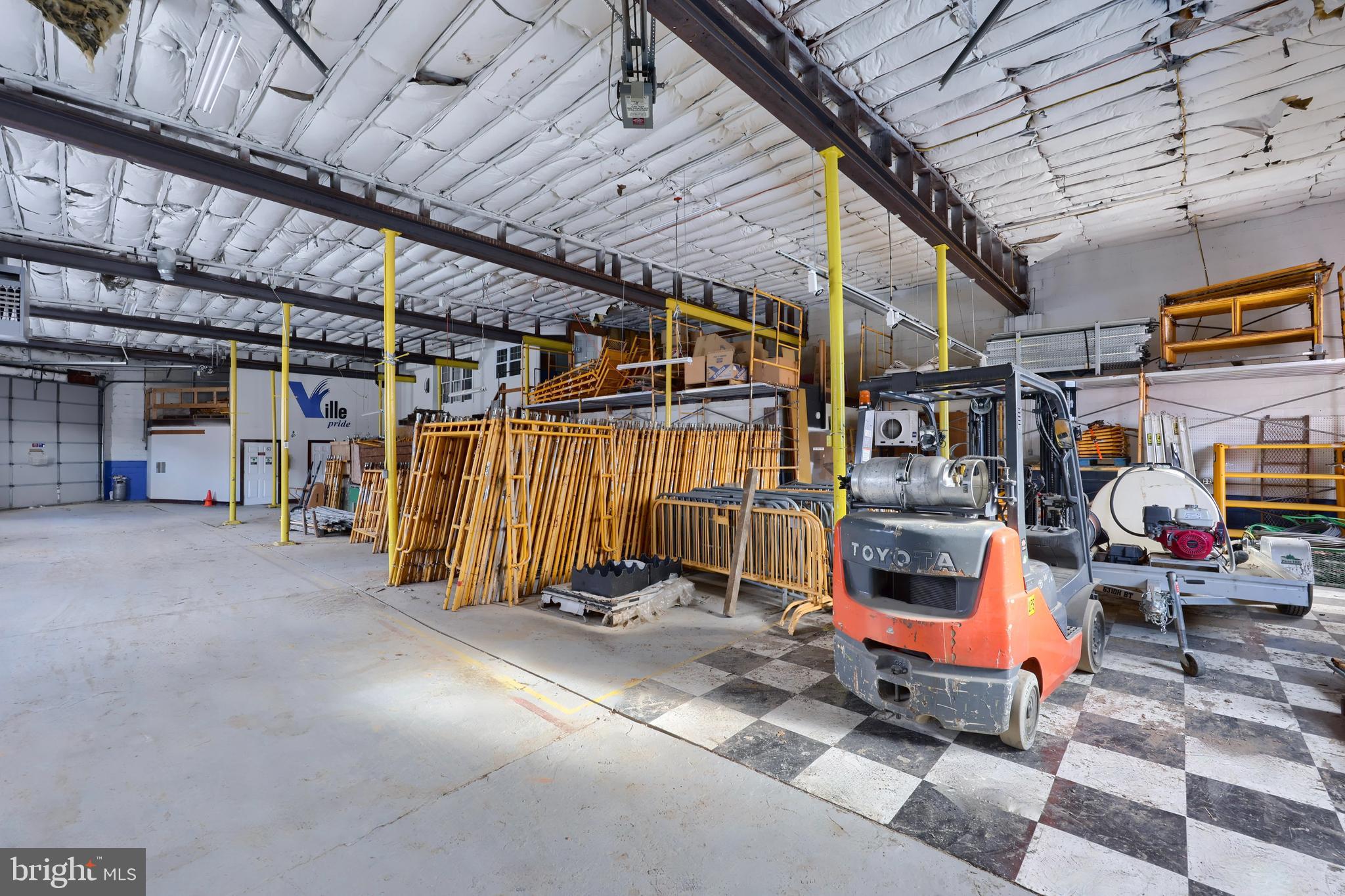 218 E MADISON STREET