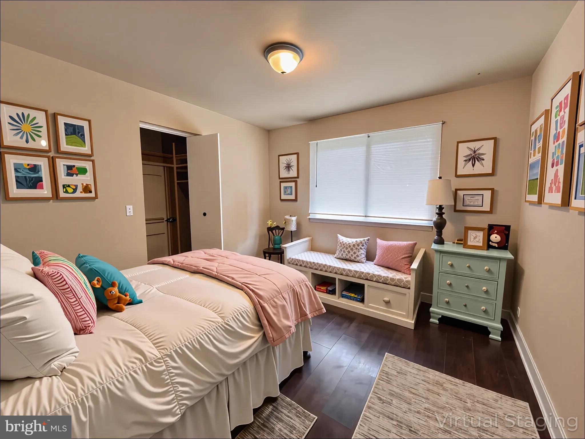 ROYALE GARDENS - Residential Lease