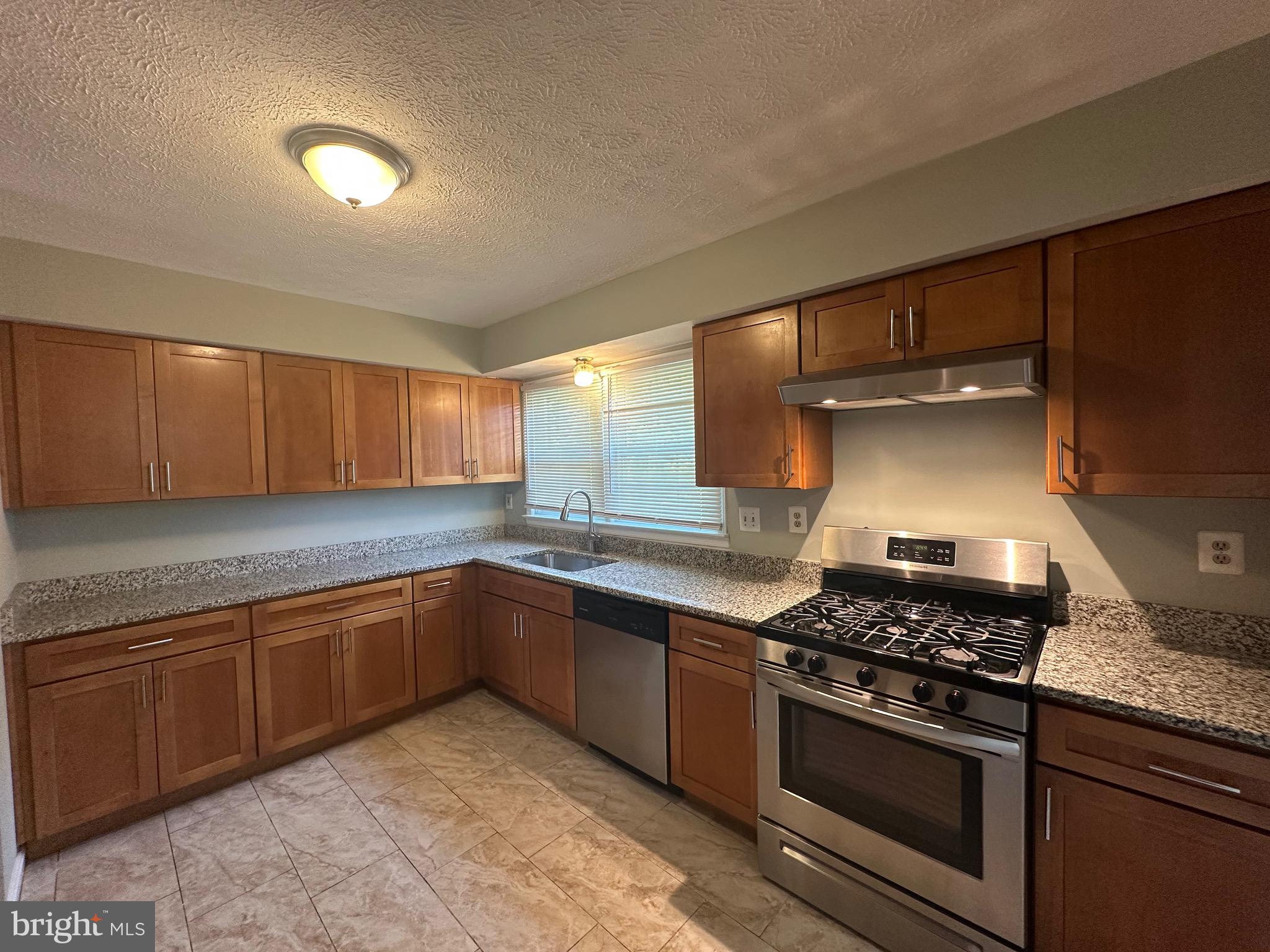 BONIWOOD PLAT 1 - Residential Lease