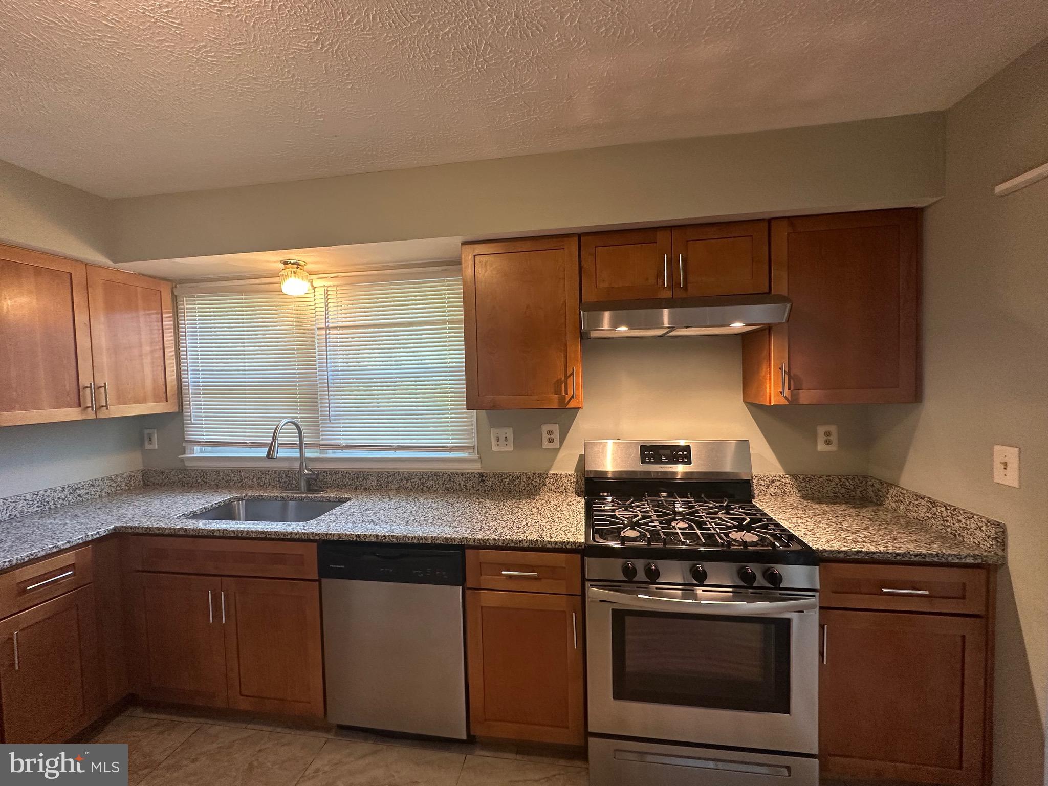 BONIWOOD PLAT 1 - Residential Lease