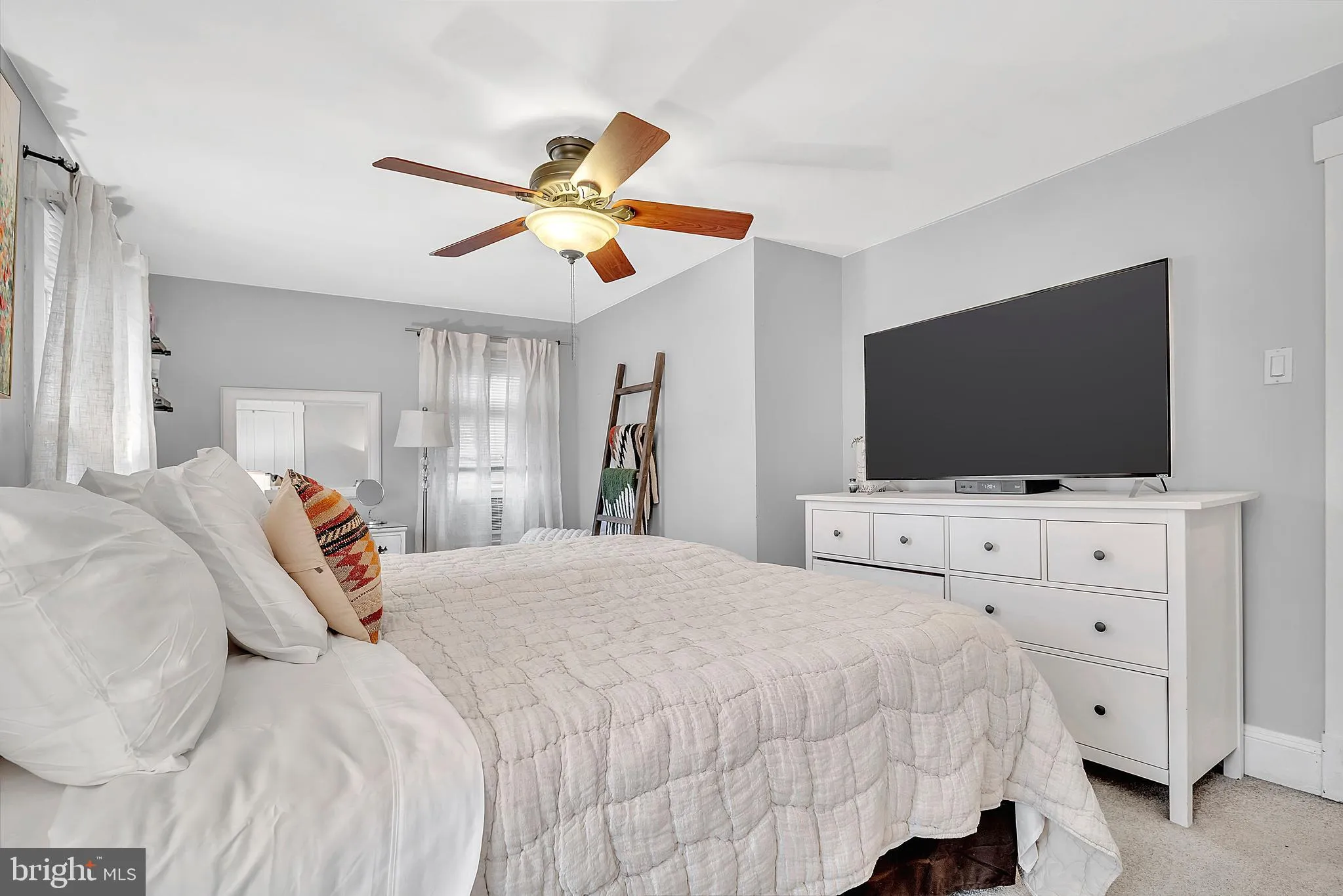 Lawrence Twp, New Jersey 08648, United States, 3 Bedrooms Bedrooms, ,2 BathroomsBathrooms,Residential,Active,217850