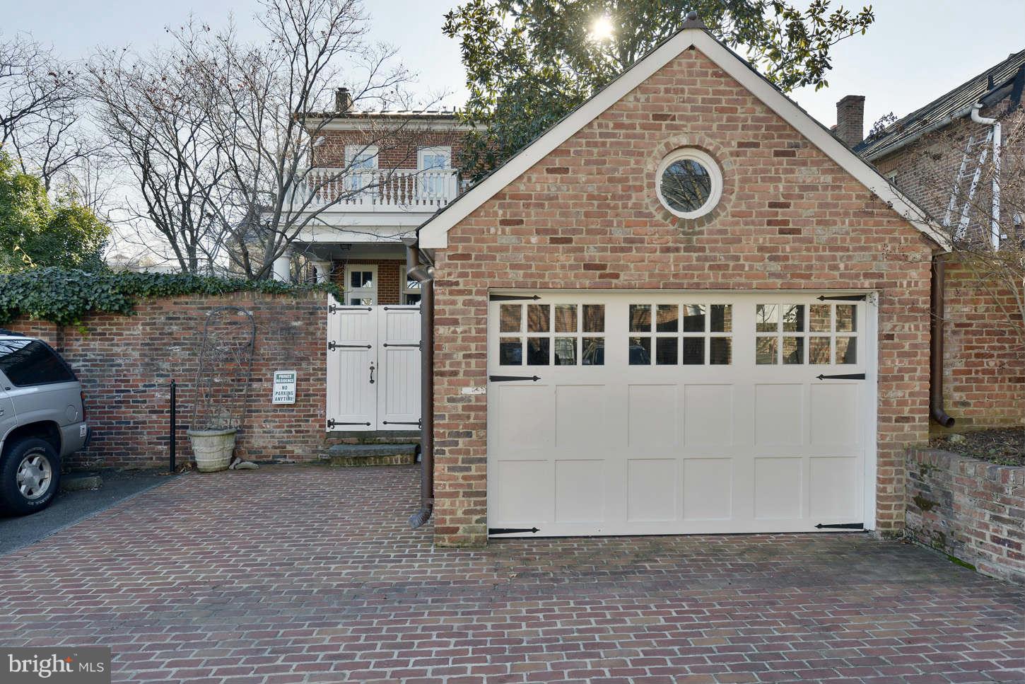 OLD TOWN - Residential