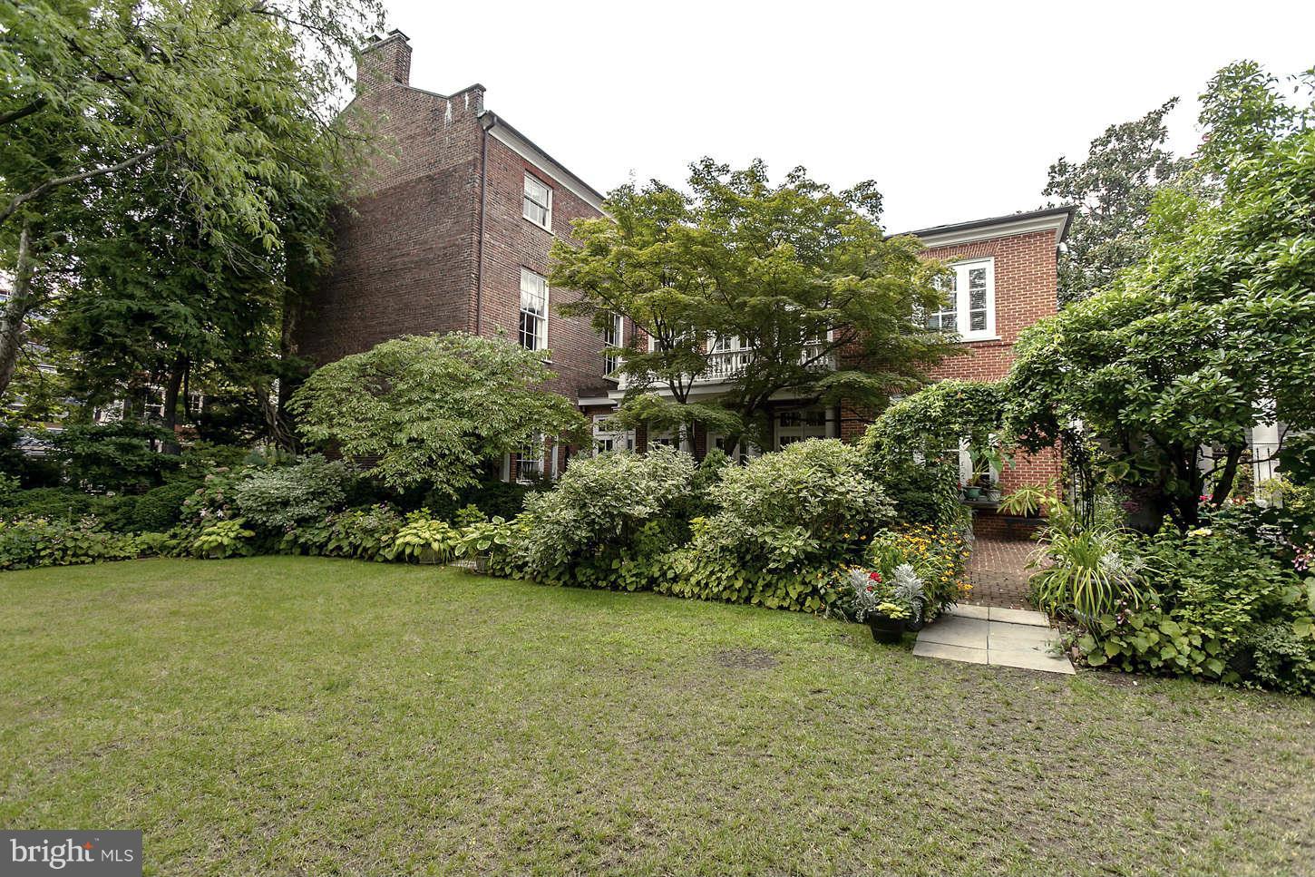 OLD TOWN - Residential