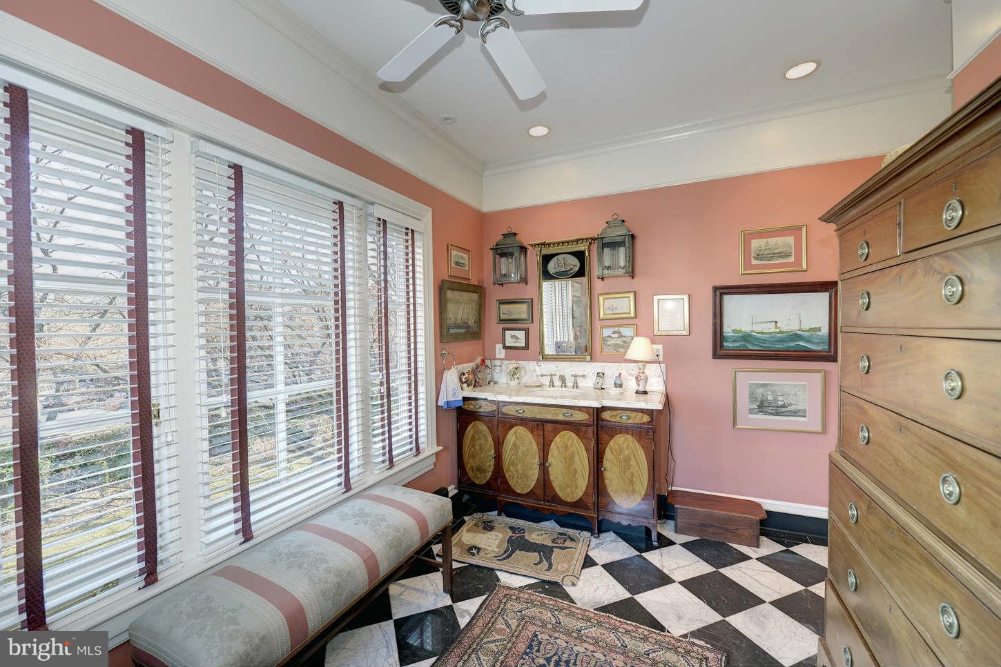 OLD TOWN - Residential