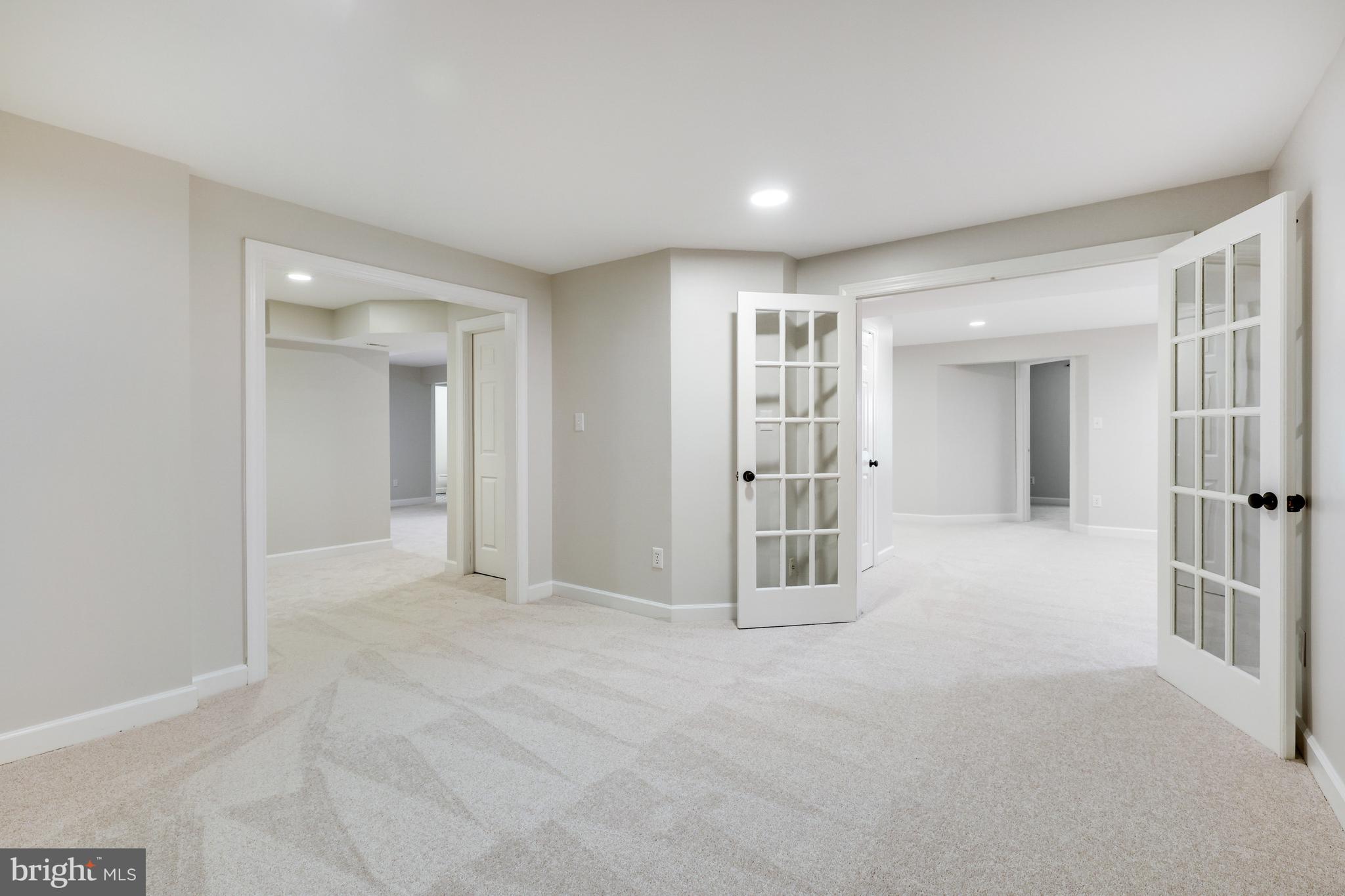 BROOKSIDE - Residential