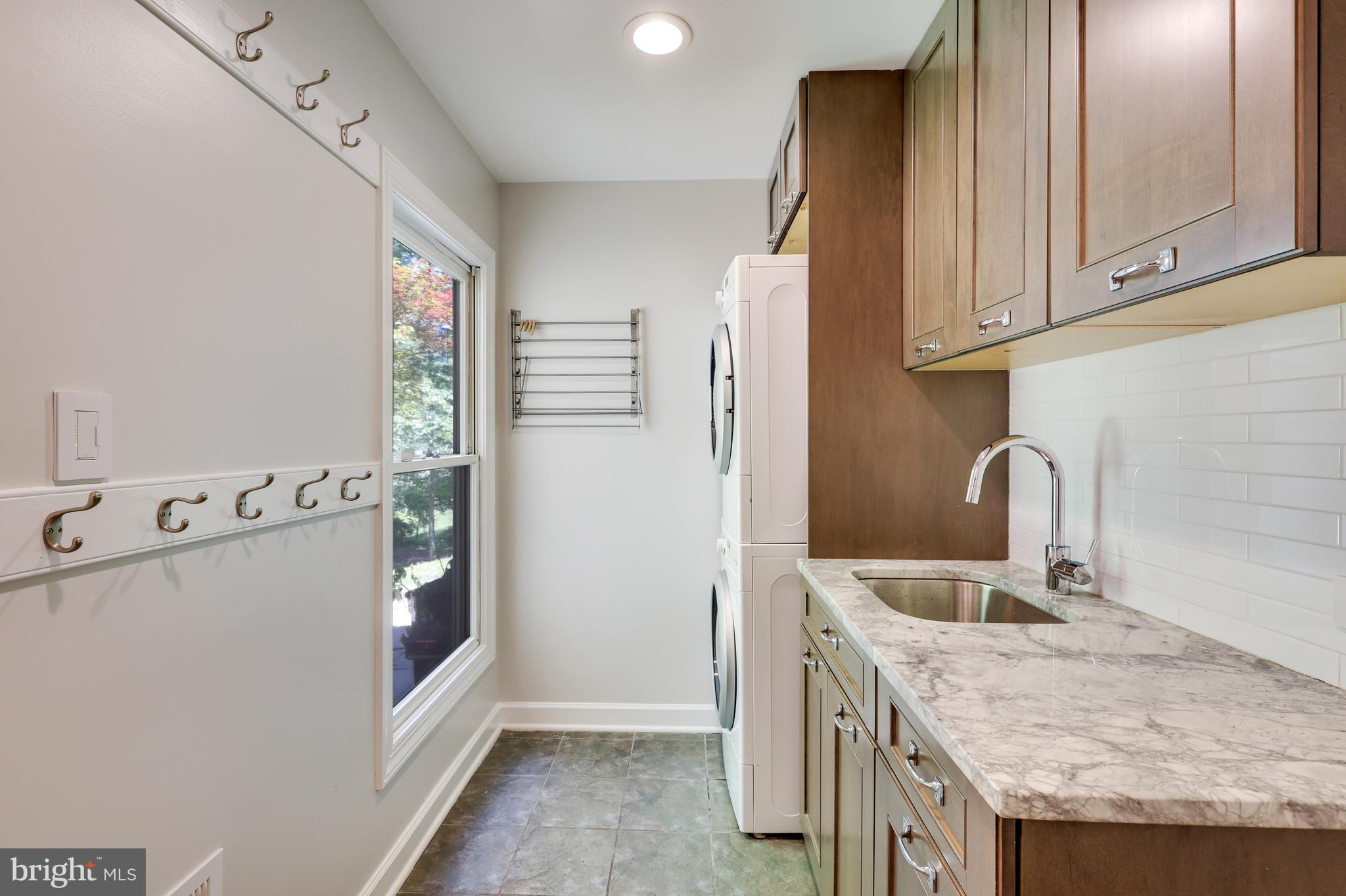 BROOKSIDE - Residential