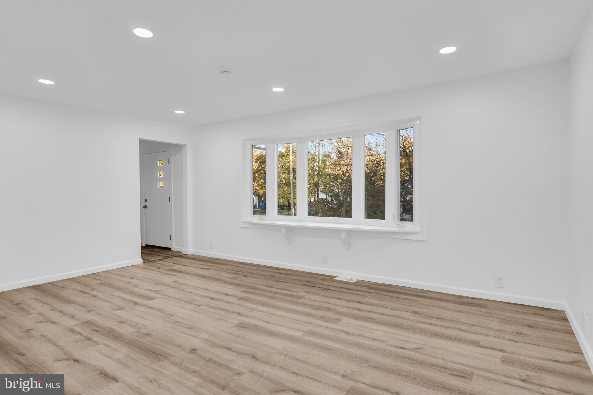 CHAMBERS HILL - Residential