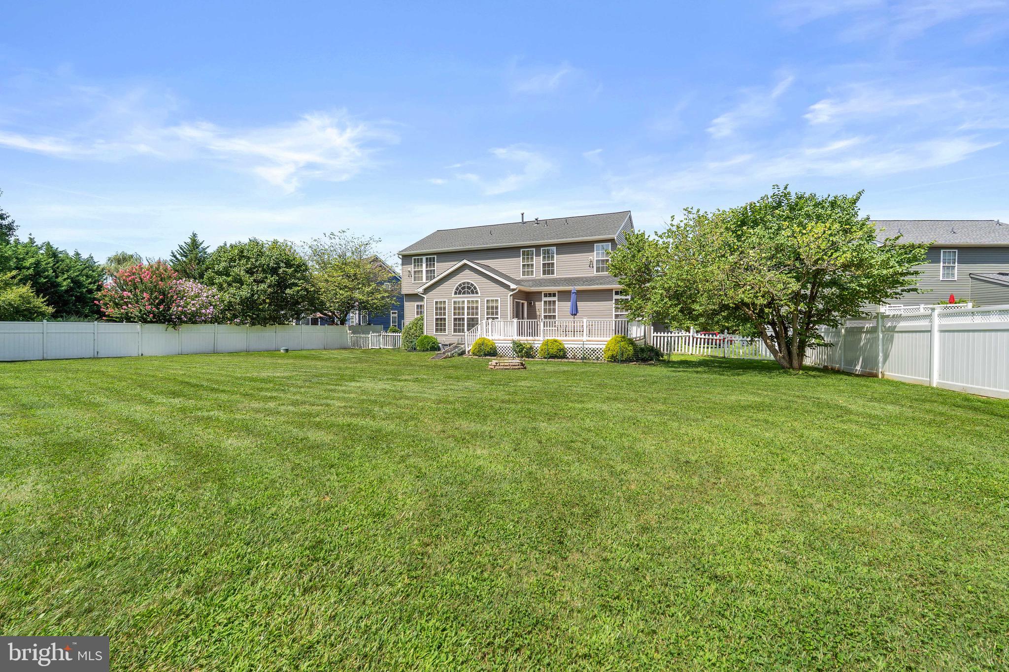 109 MAPLE RIDGE WAY