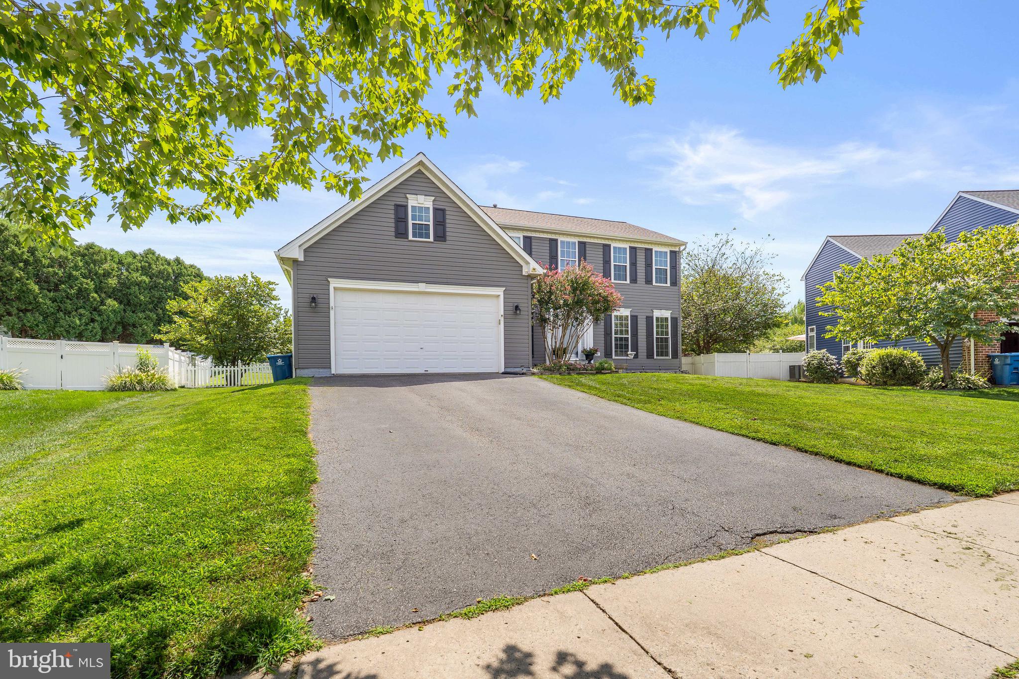109 MAPLE RIDGE WAY