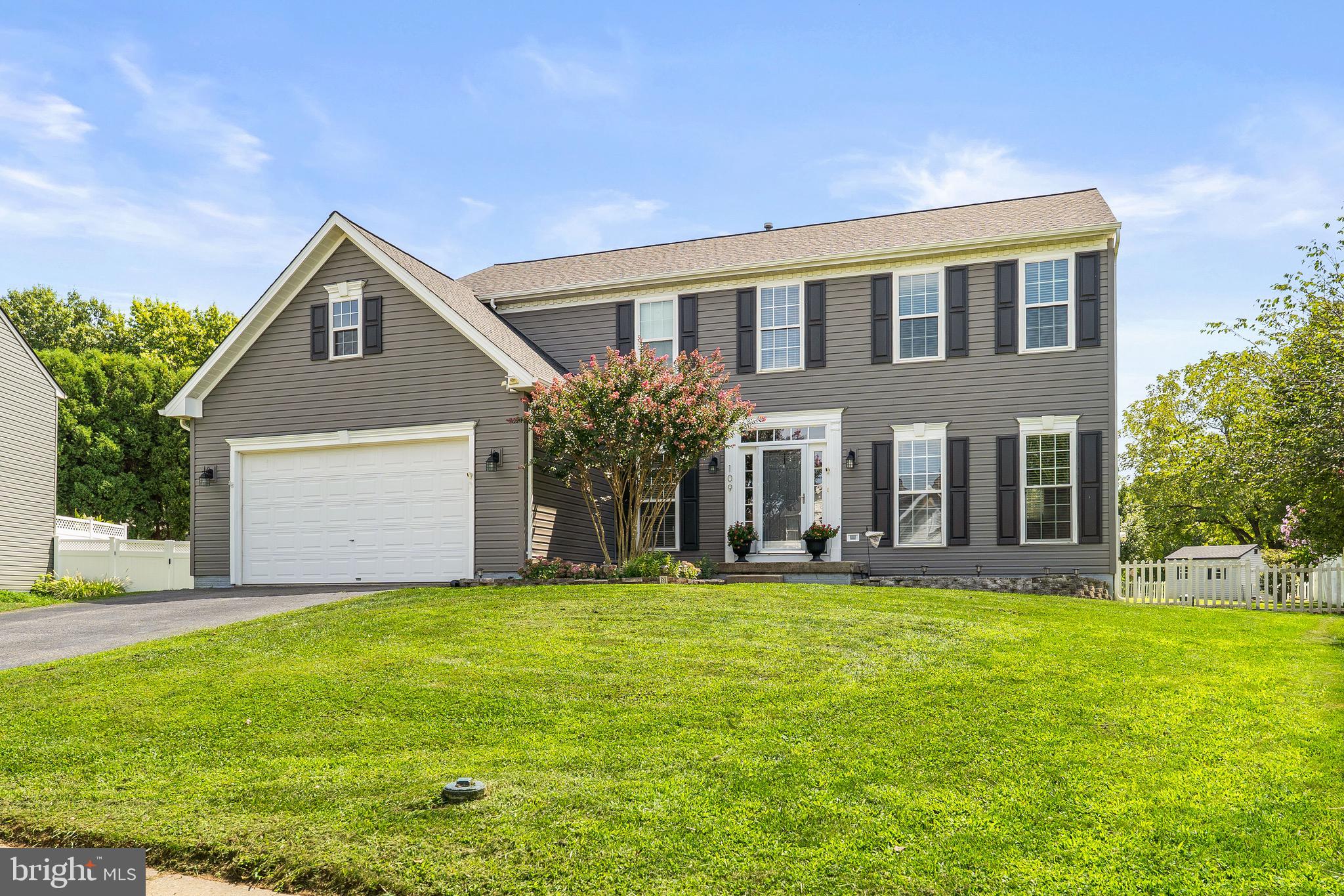 109 MAPLE RIDGE WAY