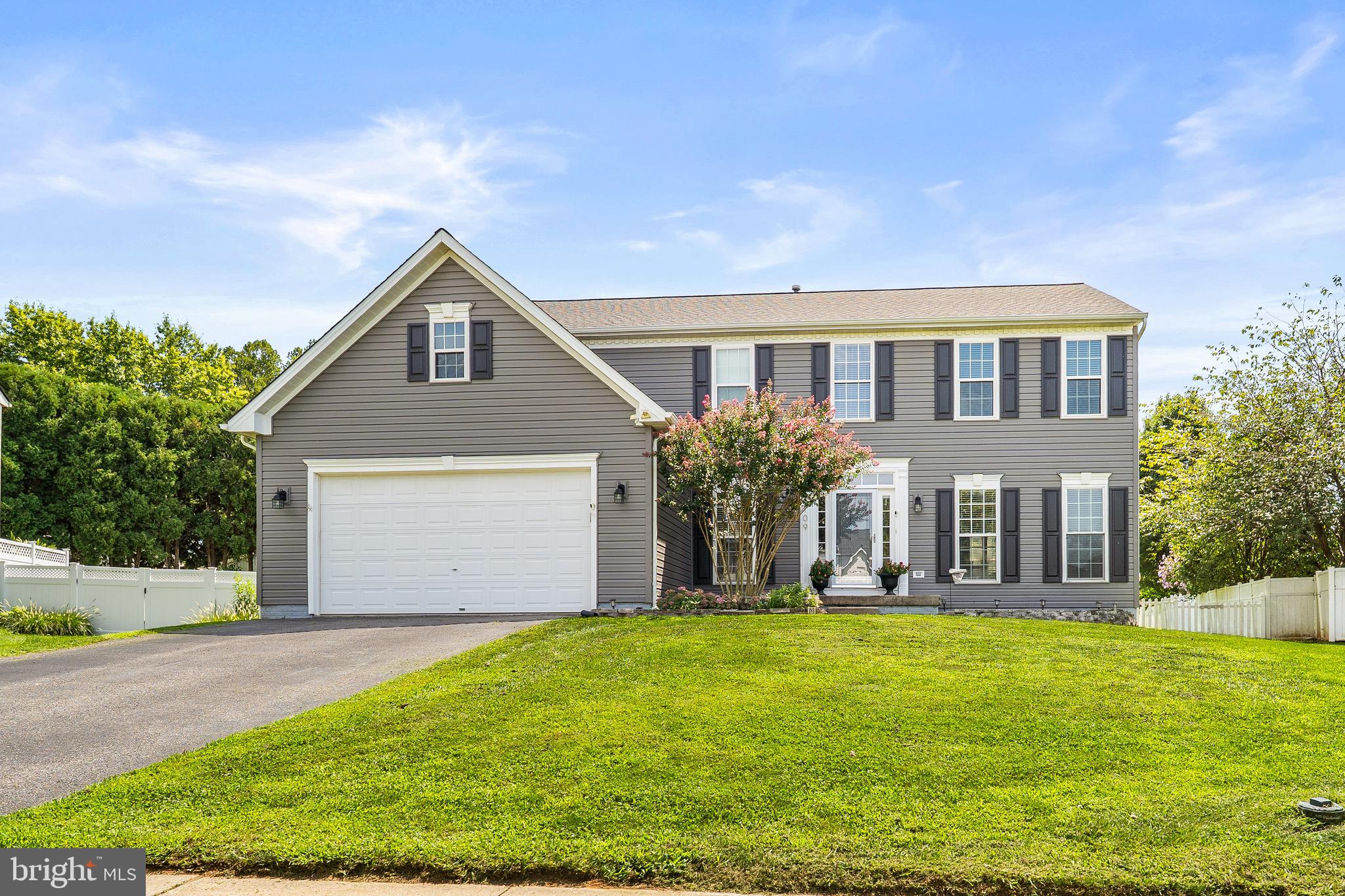 109 MAPLE RIDGE WAY