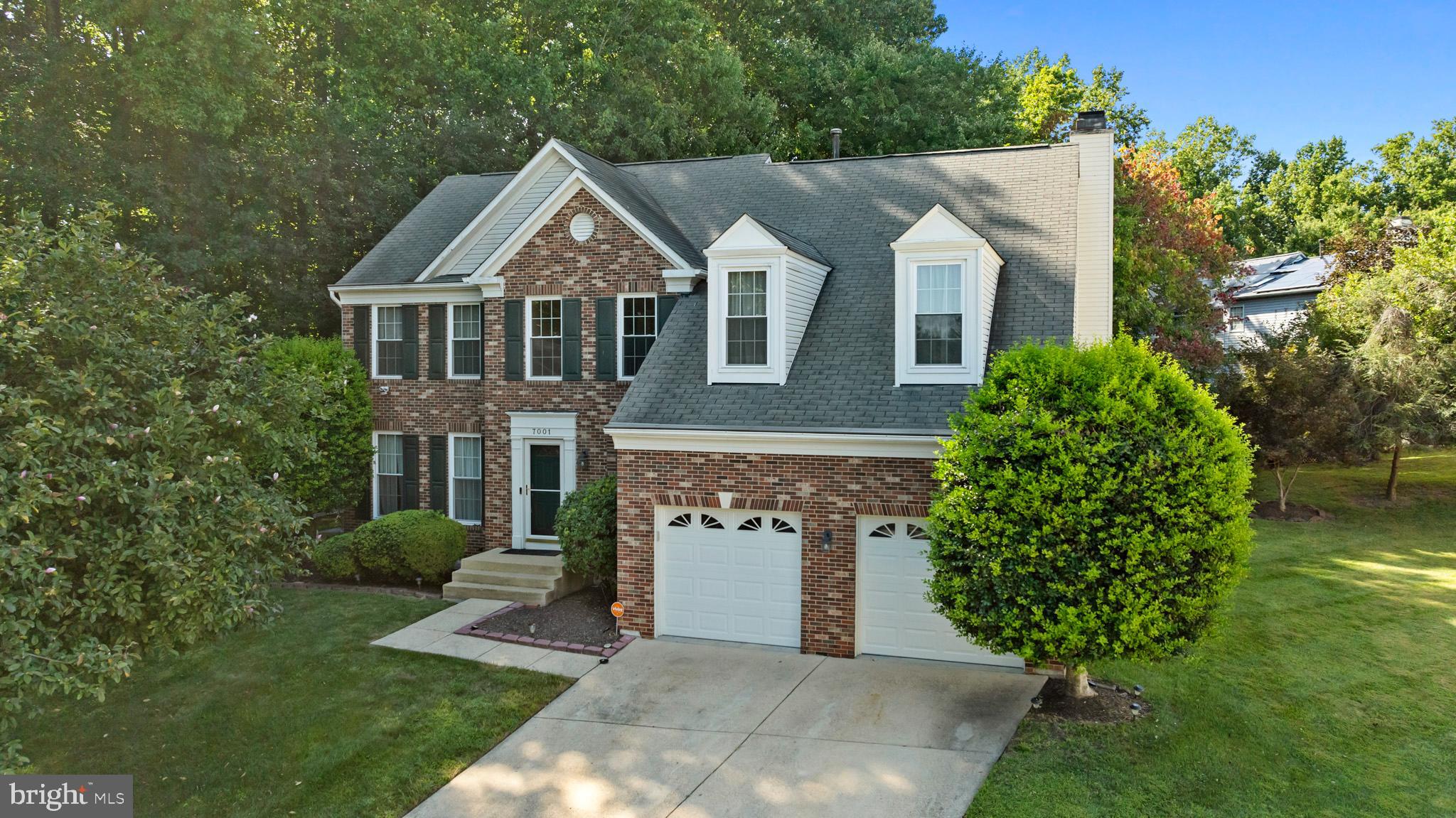 7001 CHAIN FERN COURT