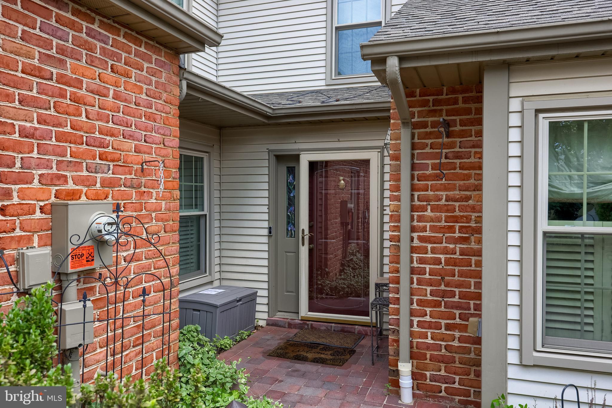 29 CAMBRIDGE DRIVE
