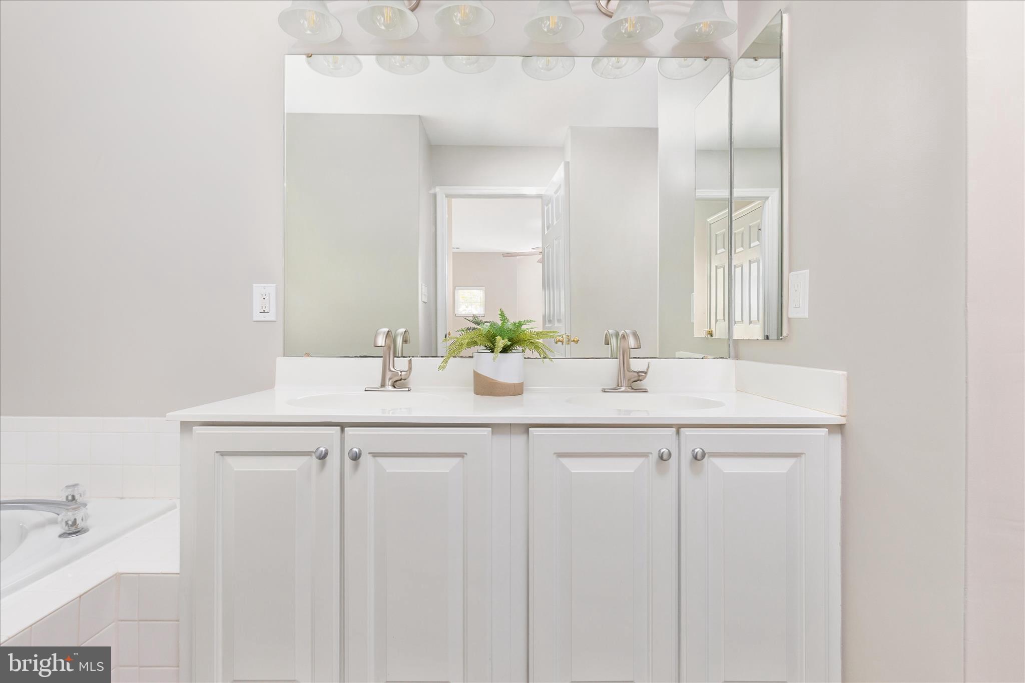 SOMERSET CROSSING - Residential