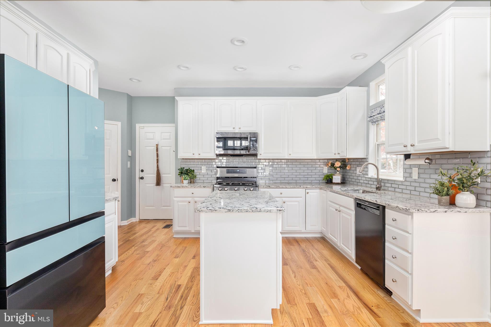 SOMERSET CROSSING - Residential