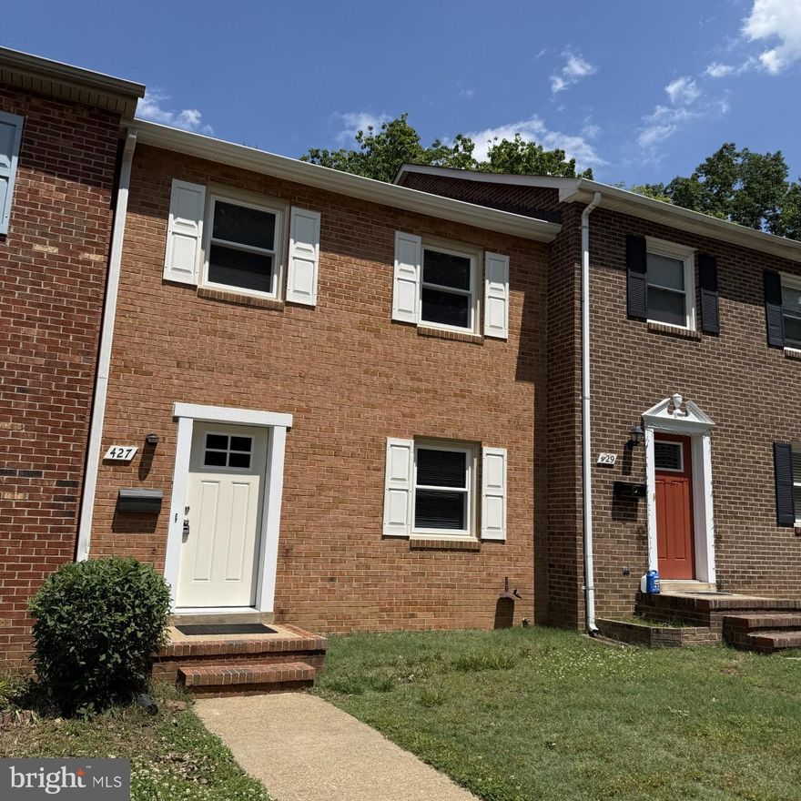 Recently Renovated 3 Bedroom /1.5 Bath Three Level Townhome shows like a new home.  Freshly painted interior.  Remodeled Full Bathroom.  Beautifully Refinished Hardwood Floors. Large Primary Bedroom has Two Closets.  Pantry for extra storage near Kitchen. Linen closet in upstairs hall.  Kitchen open to Dining Area for that open floor plan feel. Large unfinished basement can be used for rec room and/or storage.  Laundry located in basement. Basement has sliding door that opens to backyard patio and storage room.  Home comes with two assigned parking places.  NO ANIMALS/NO SMOKING   Seeking applicants with at least  630 credit score and income three times the rent.