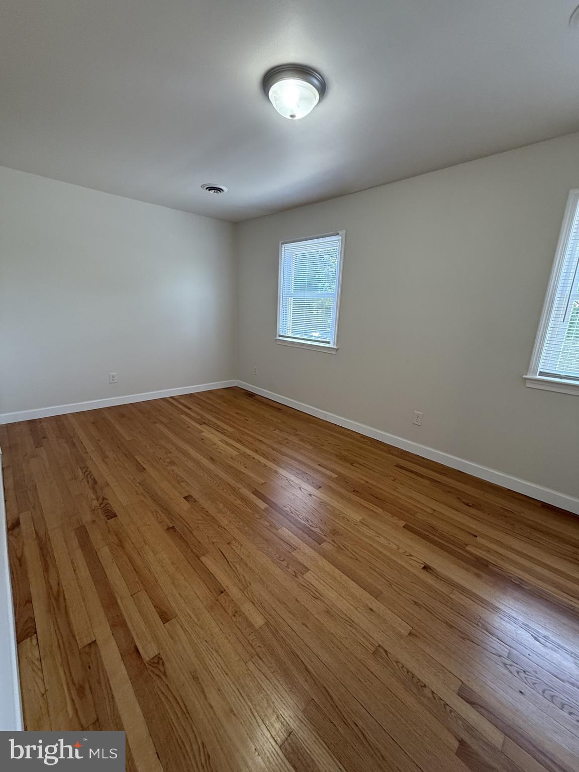 SPRING VALLEY - Residential Lease